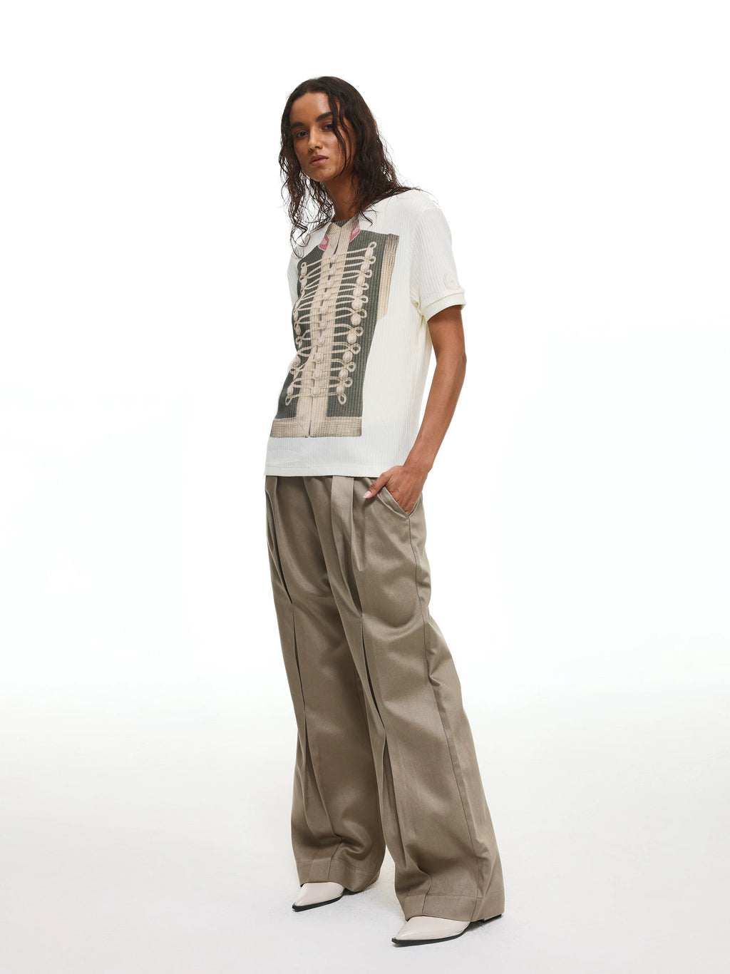 INTERLINKED Napoleon Print Cool-Touch Slim-Fit Cropped Tee