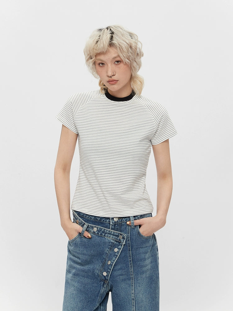 AIRHOOD Versatile Front Shoulder Pinstriped Tee