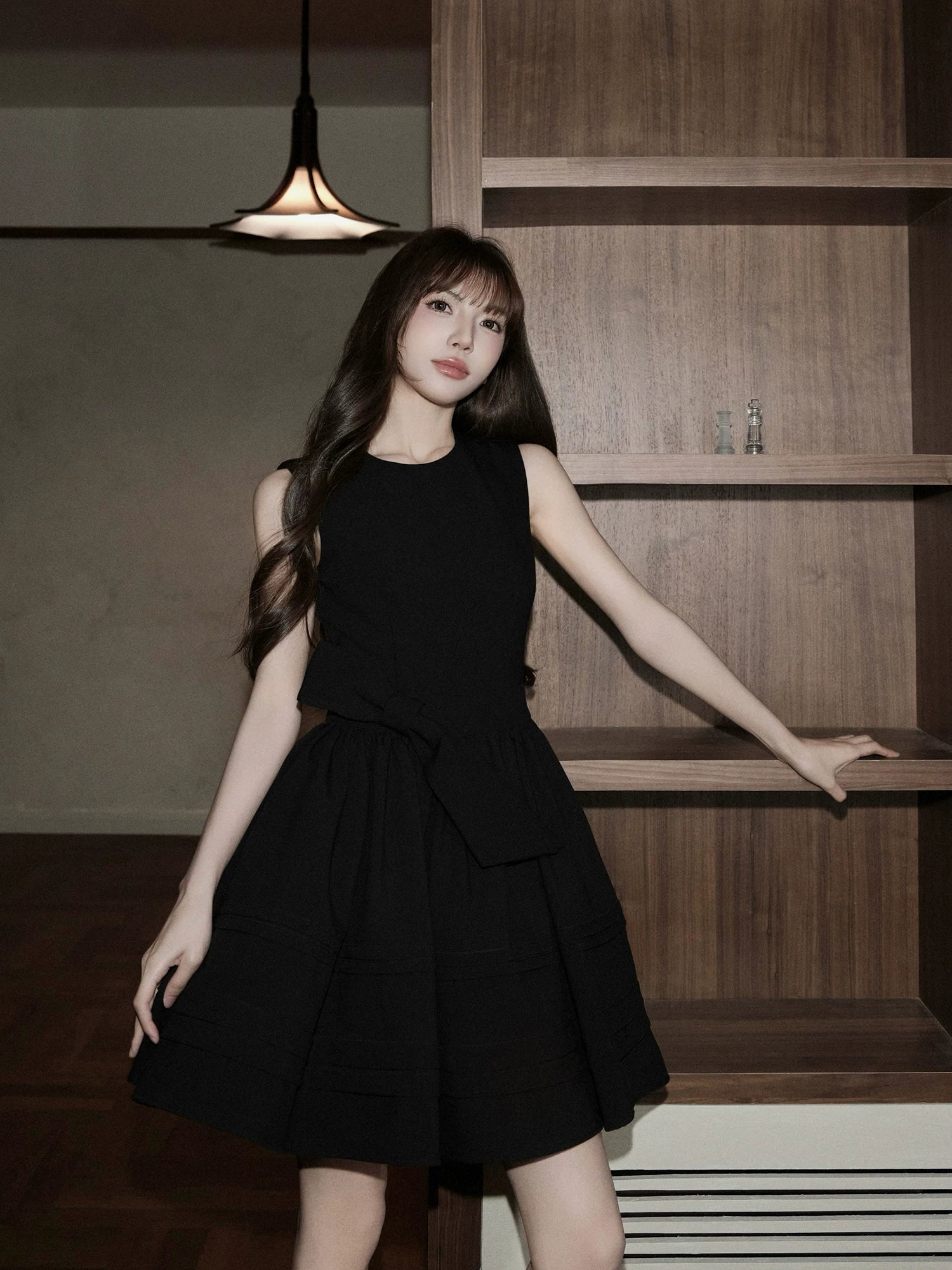 Avenement Bow Sleeveless Dress