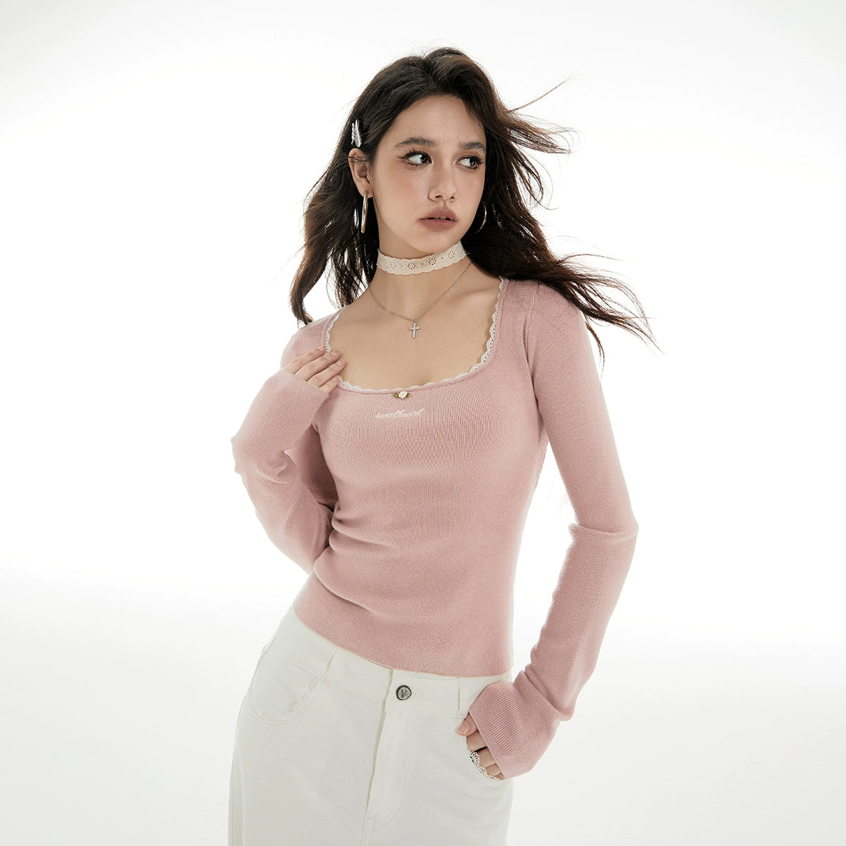 Imone Lace Contrasting Color Rose Generous Neck Knitted Sweater