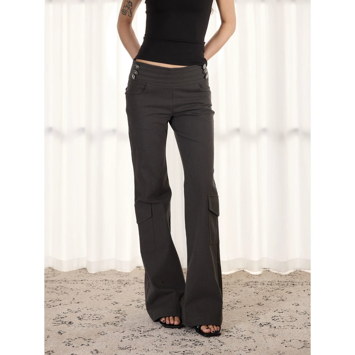 ANTSSTNA Low-Rise Slim Flared Casual Pants