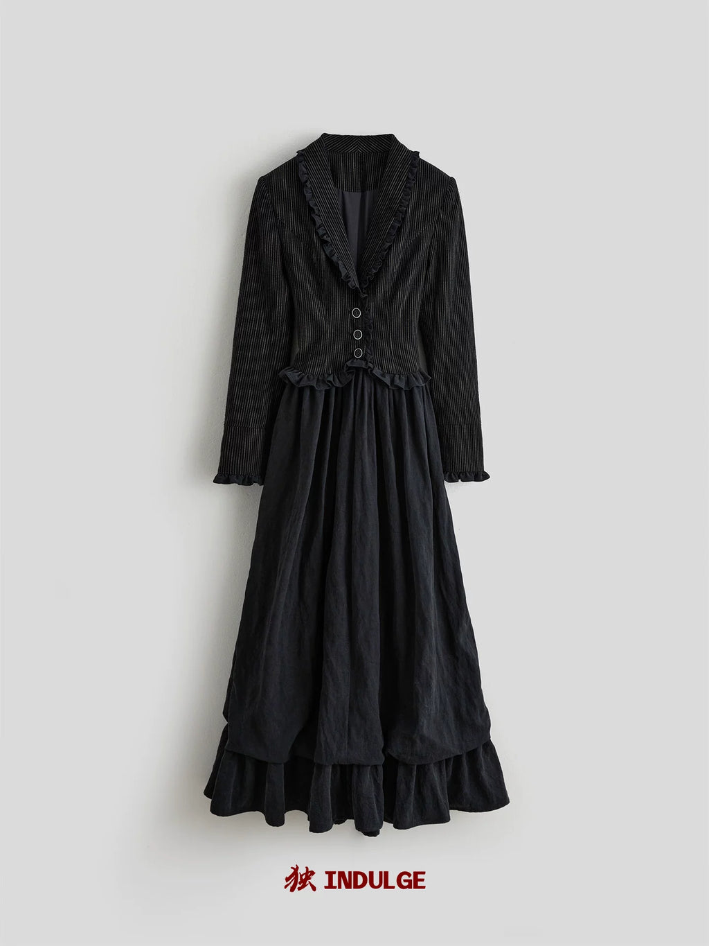 INDULGE Thousand-Face Iris Spliced Lace-Up A-Line Maxi Dress