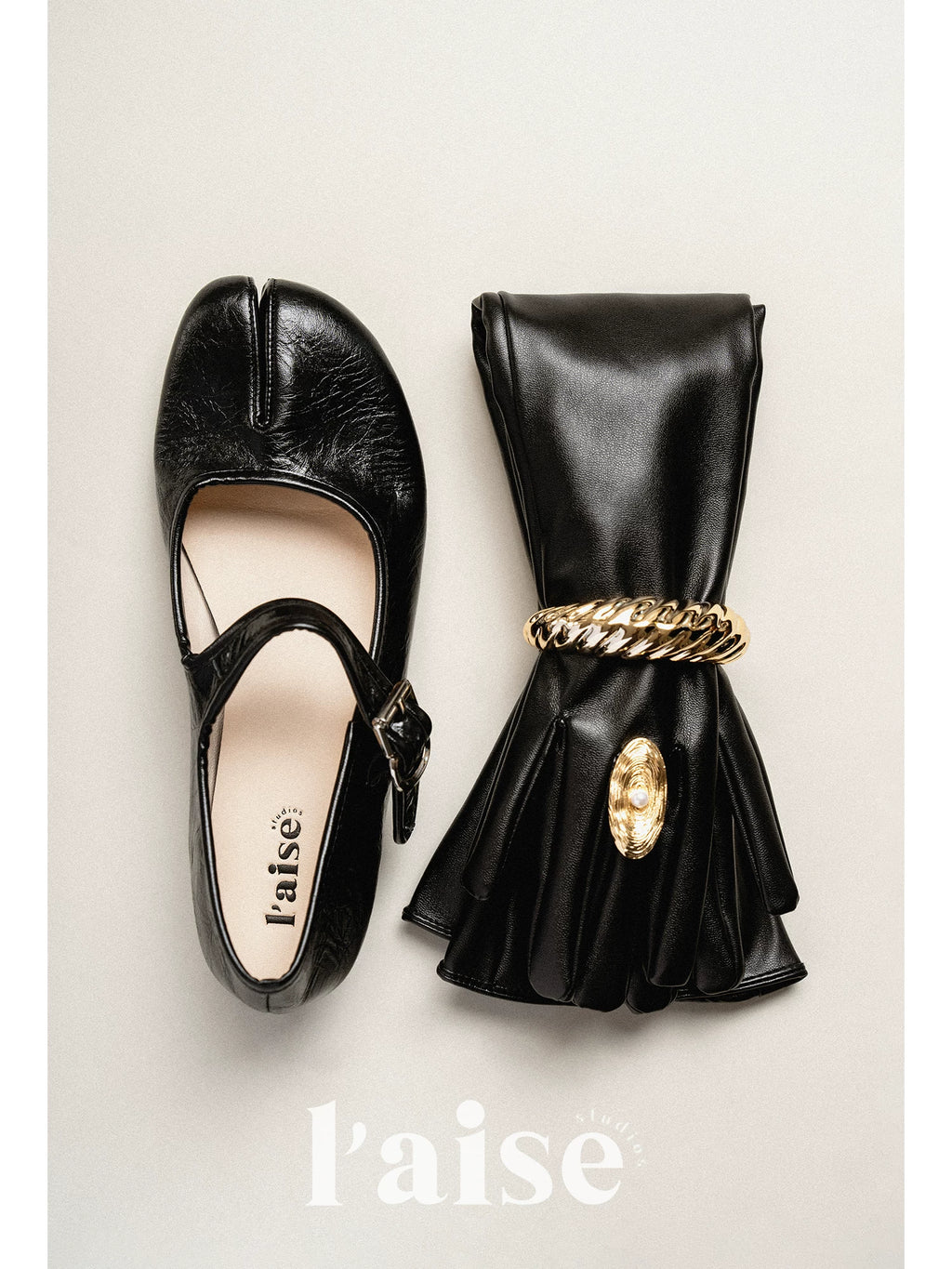 L'aise Patent Leather Split-Toe Mary Jane Flat