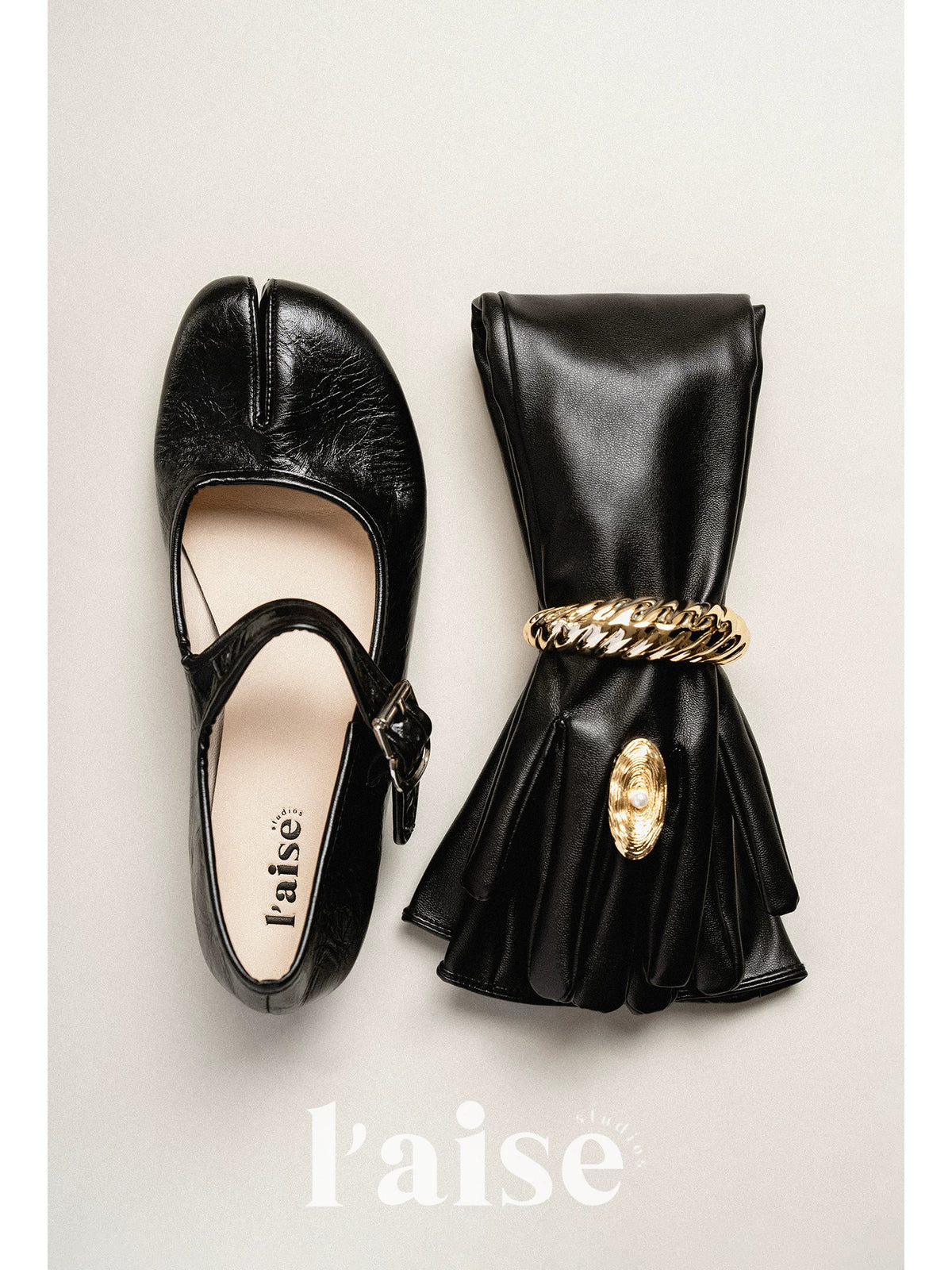 L'aise Patent Leather Split-Toe Mary Jane Flat