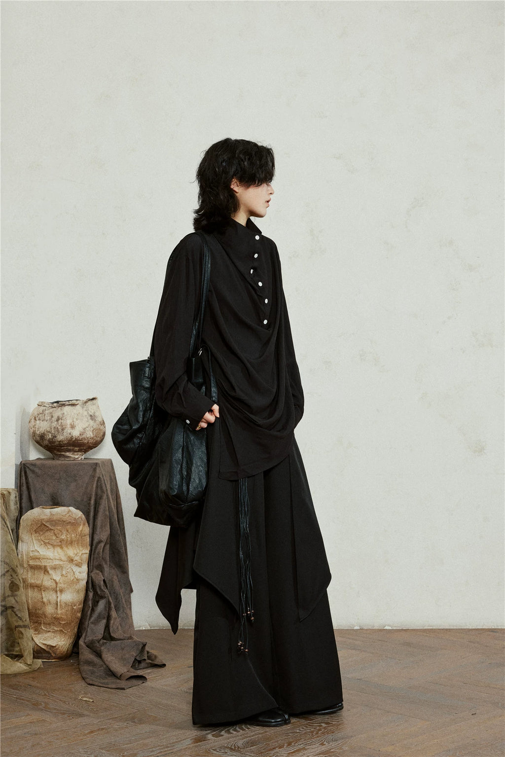 SUNYVONNE Irregular Bevelled Edge Loose Long-sleeved Shirt