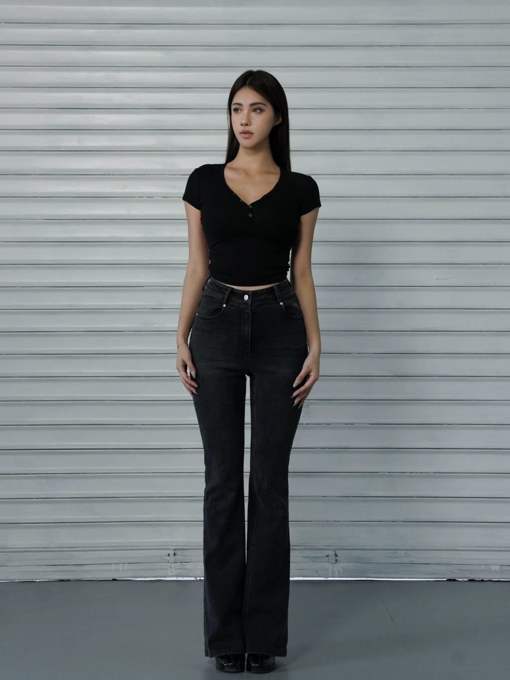 Jim Kennet Button Fit Tee