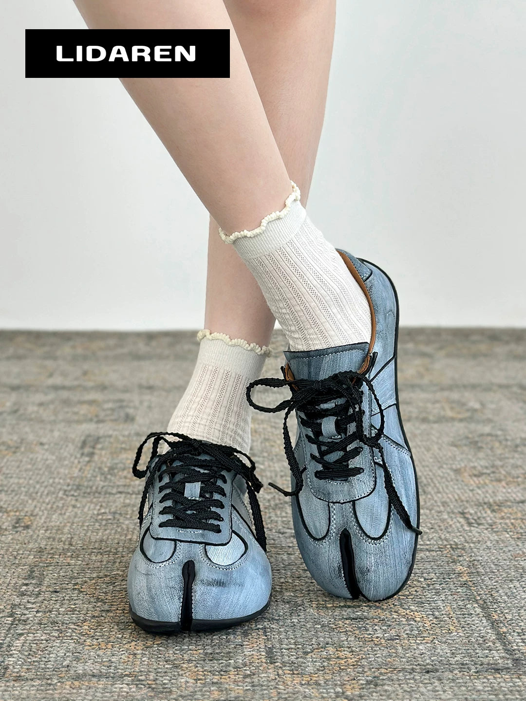 Lidaren Produced Suede Split-Toe Training Sneaker
