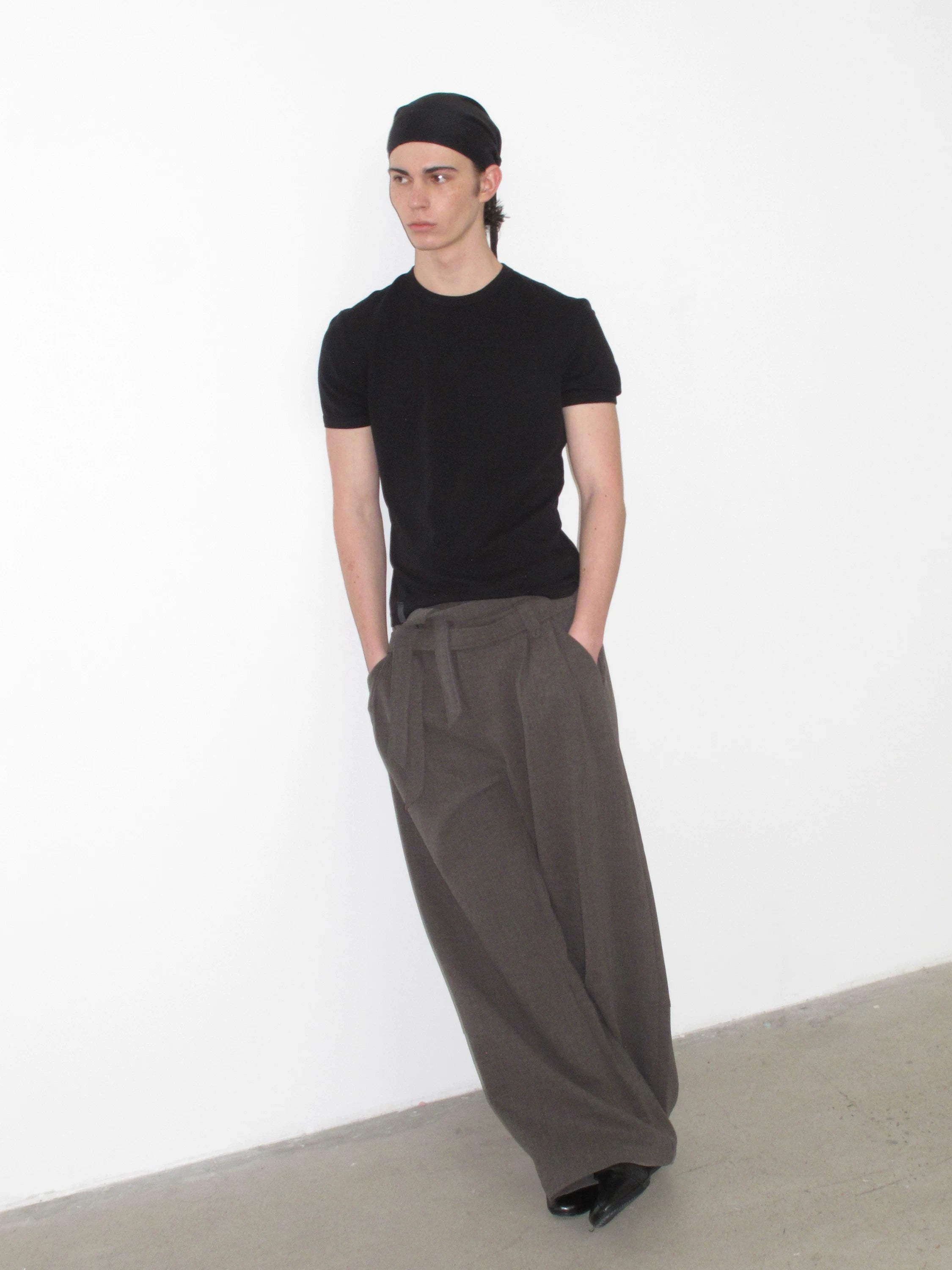 NOT UGLY High Elastic Front Shoulder Casual Tee