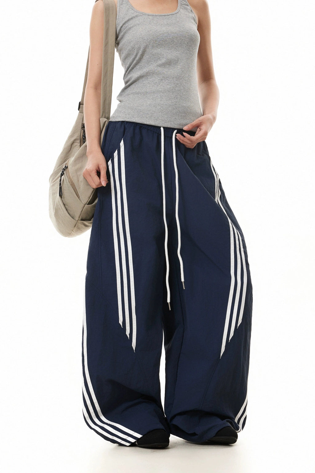 BTSG Retro Three-bar Striped Scimitar Sweatpants