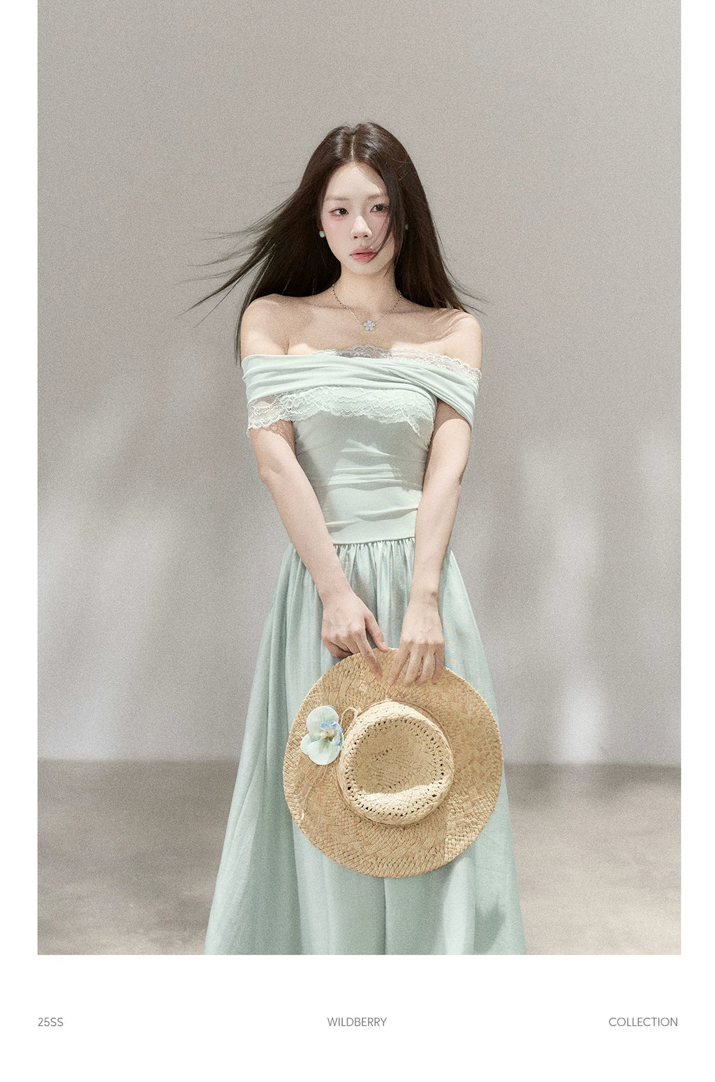 Wildberry One-word Shoulder Waist Slim Dress