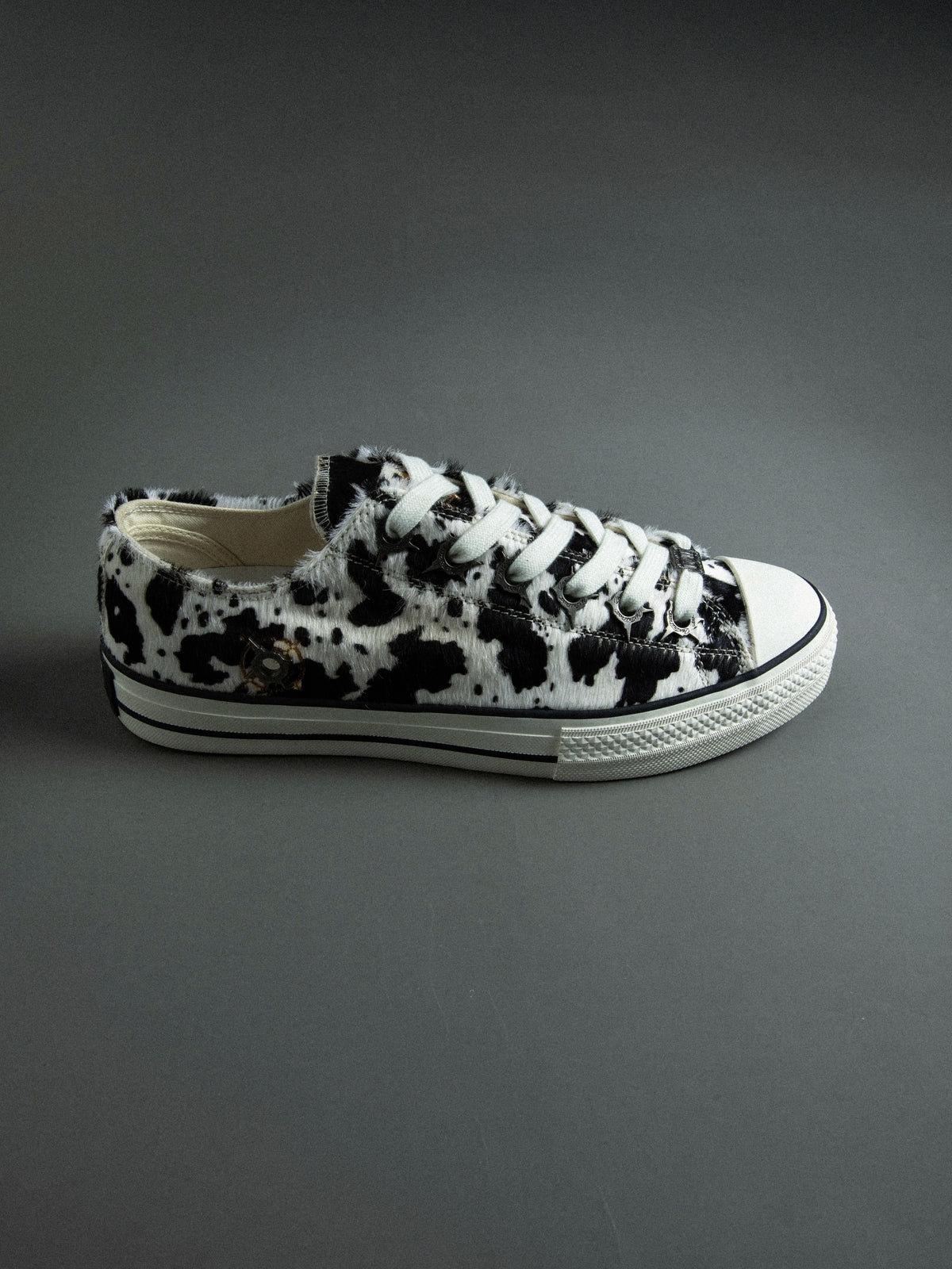 VOWPROGRESS Pony Hair Vulcanized Low-Top Sneaker