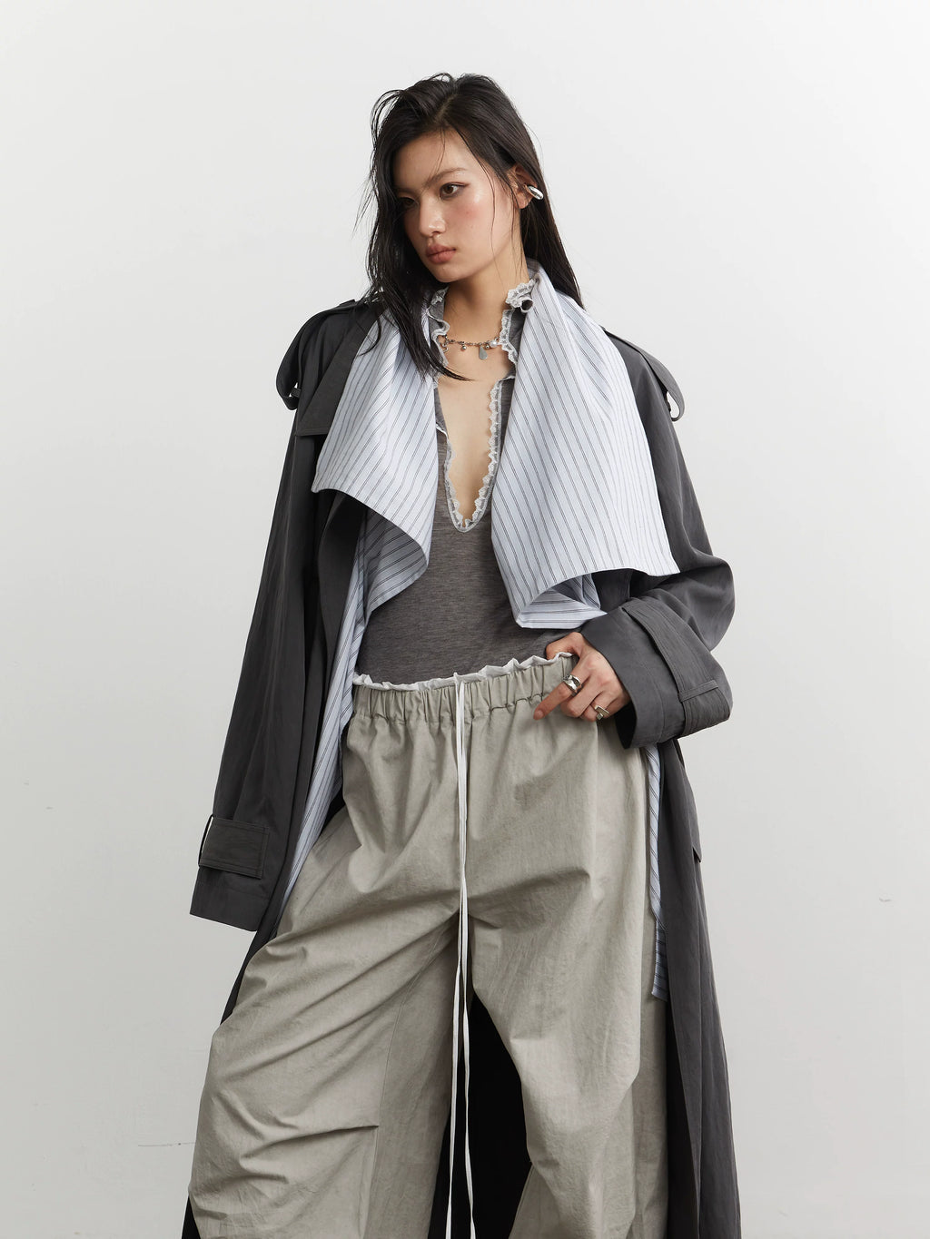 JNYLON Minimalist Loose Fake Two-piece Removable Collar Contrasting Color Long Trench Coat