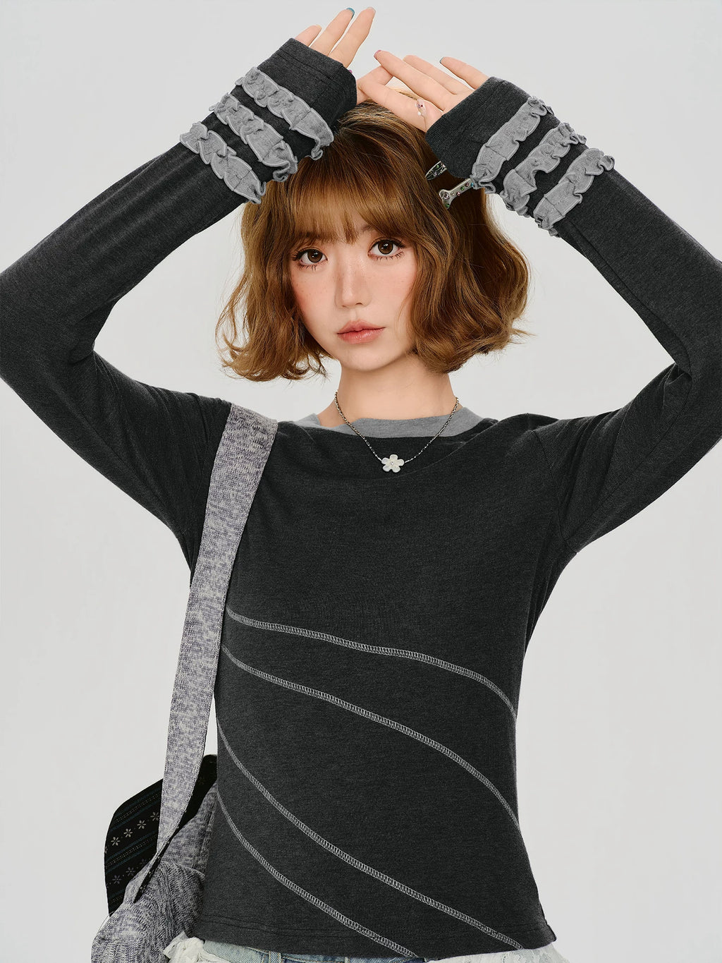 Girlyhalo Contrast Trim Ruffle Long-Sleeve Slim Fit Tee