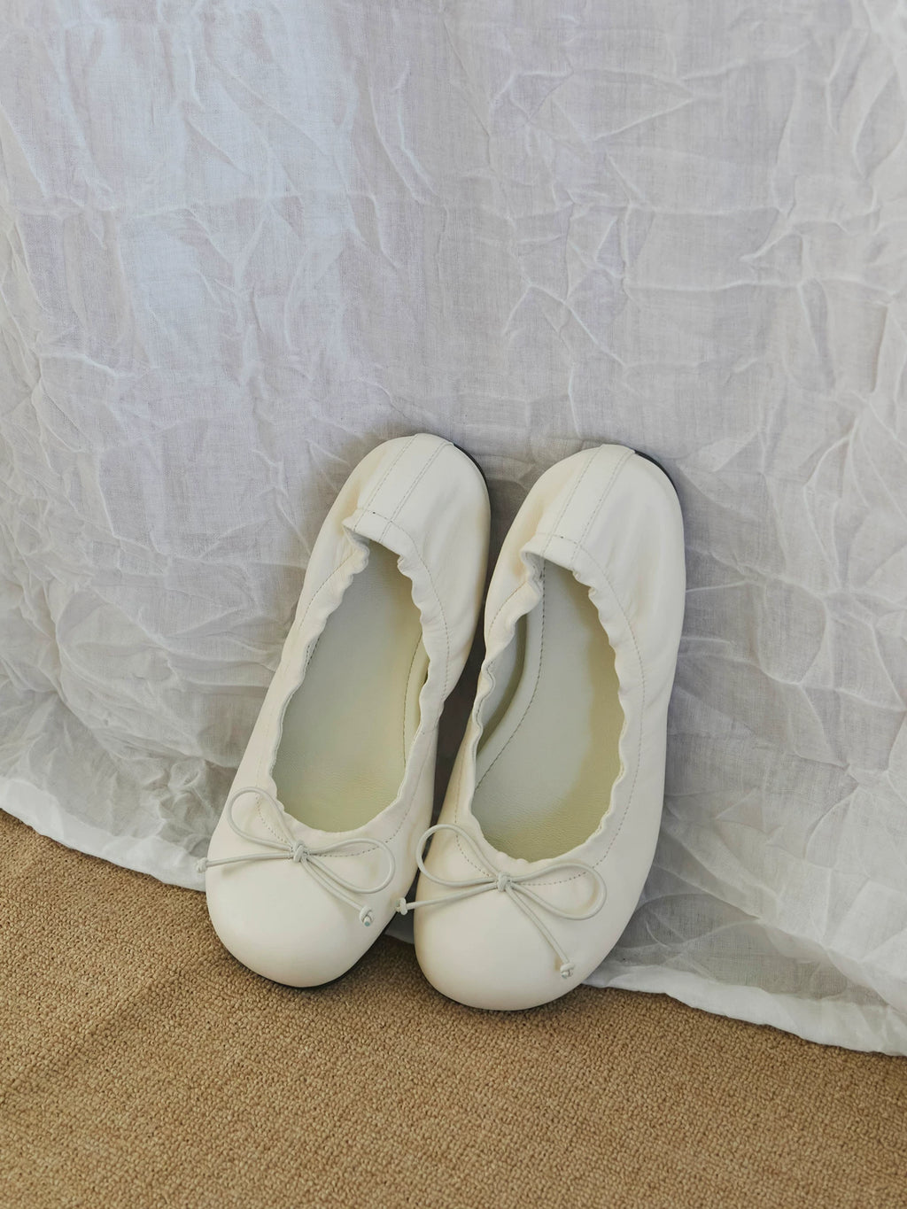 MILOOEY Leather Bow Ballet Flat