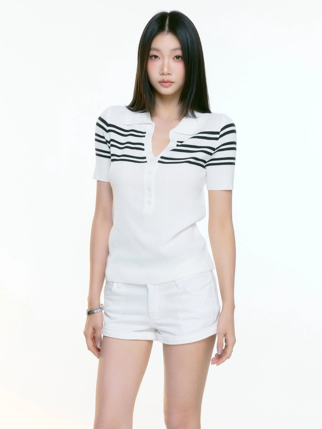 WITHMIN Knitted Slim and Thin Front Shoulder Tee