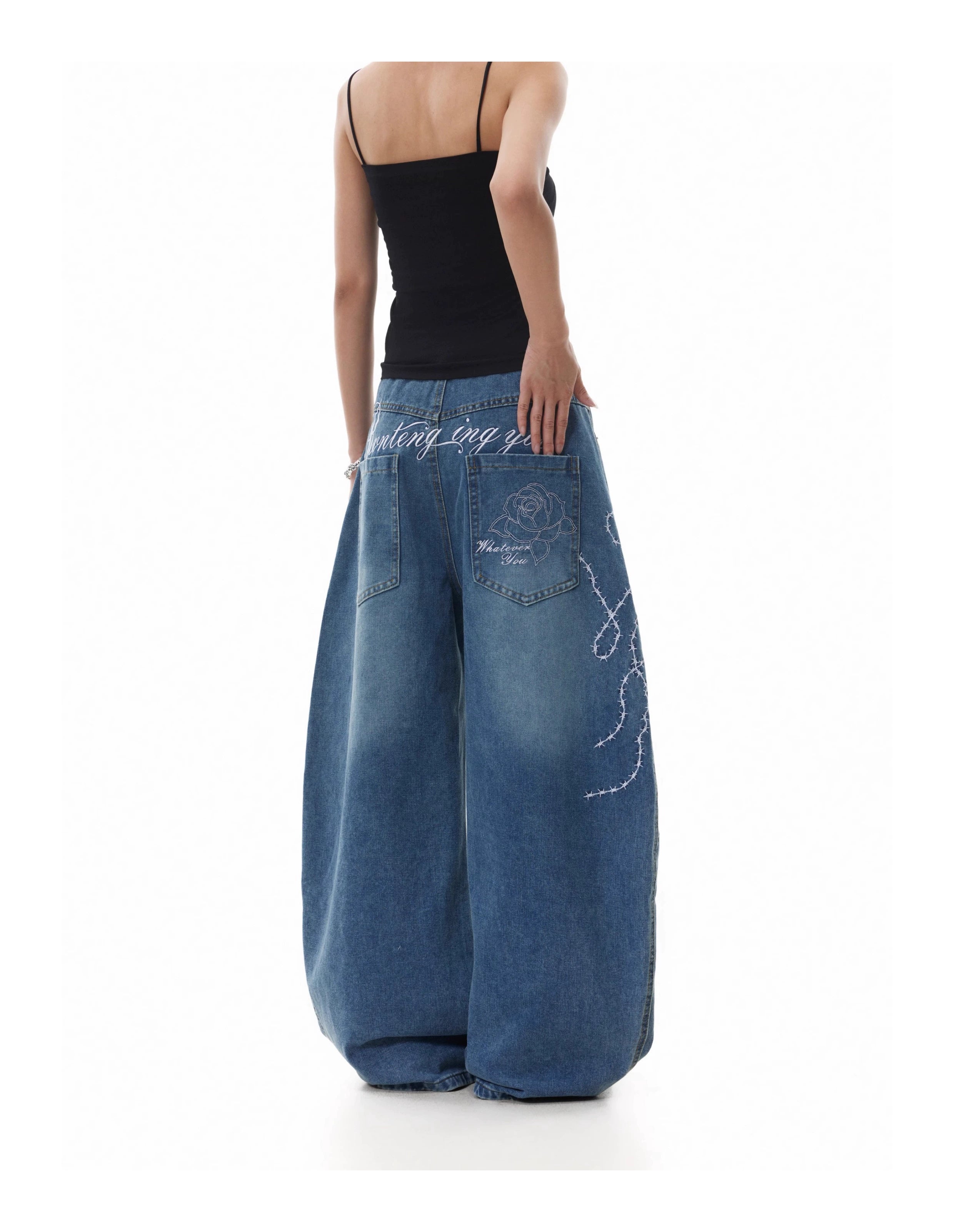BTSG lightning embroidery washed old scimitar jeans