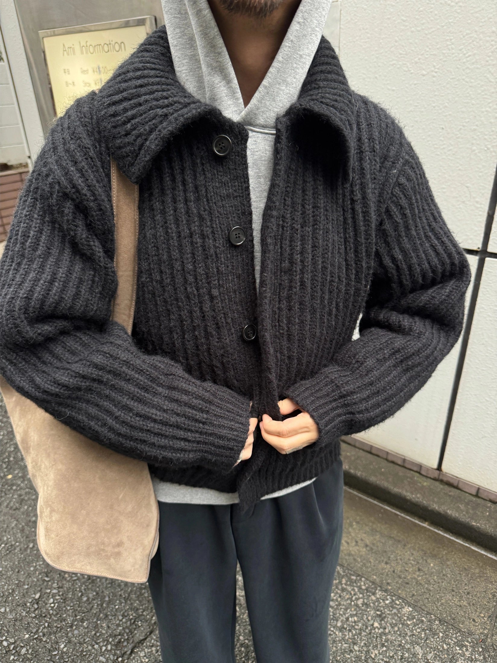 Anniehall Warm Large Lapel Thickened Sweater