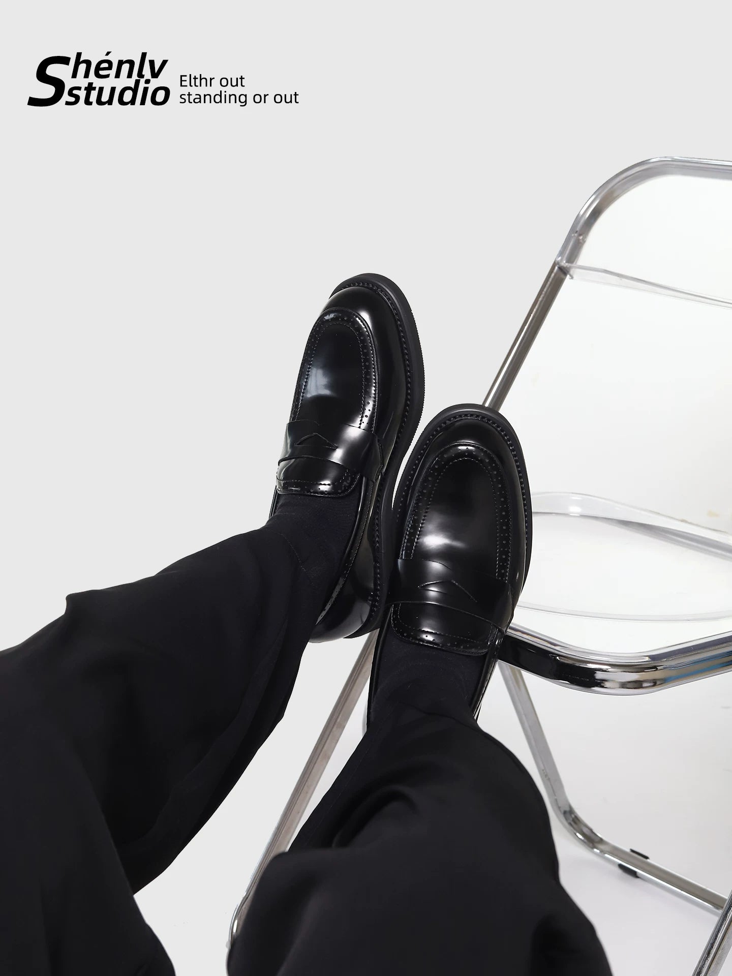 SHENLV STUDIO Engraved Retro Thin-soled Loafers Leather Shoes