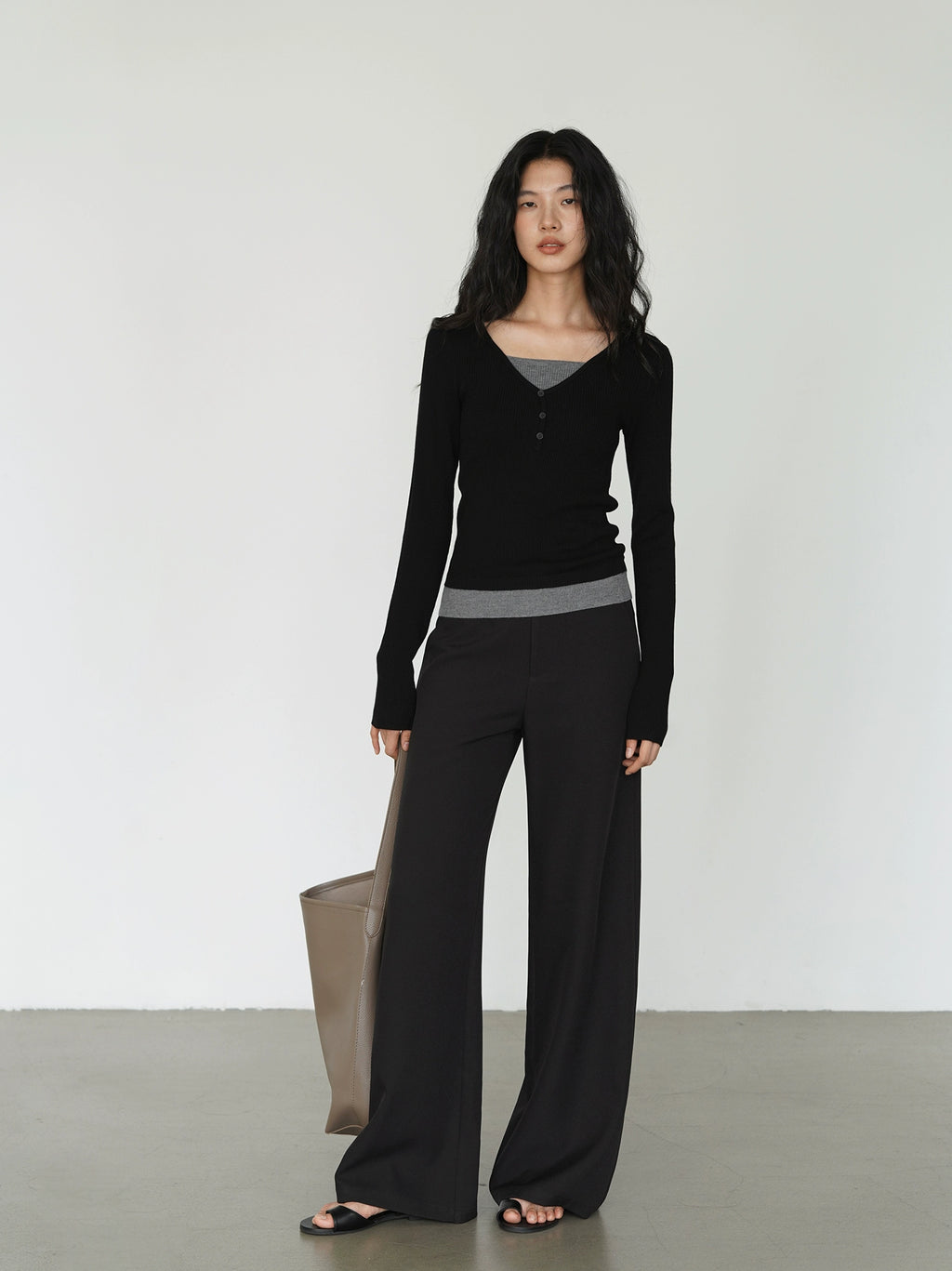 EIGHTHMONTH Fake Two-piece Slim-fit Knitted Sweater