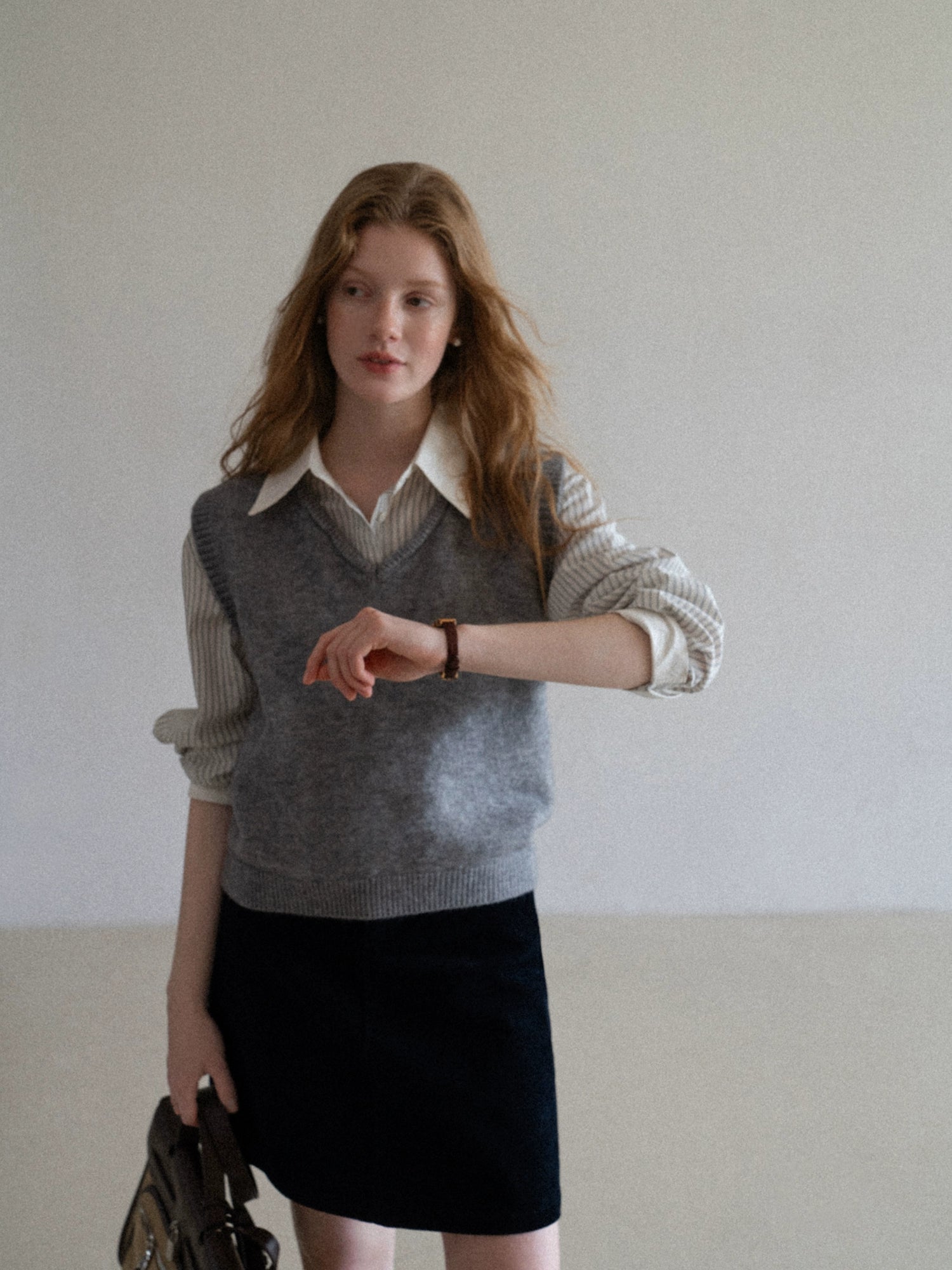Cantonstory Vintage V-Neck Knitted Vest