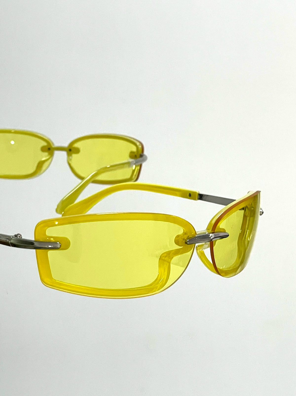 Salty gummy Frameless Pilot Retro Sunglasses