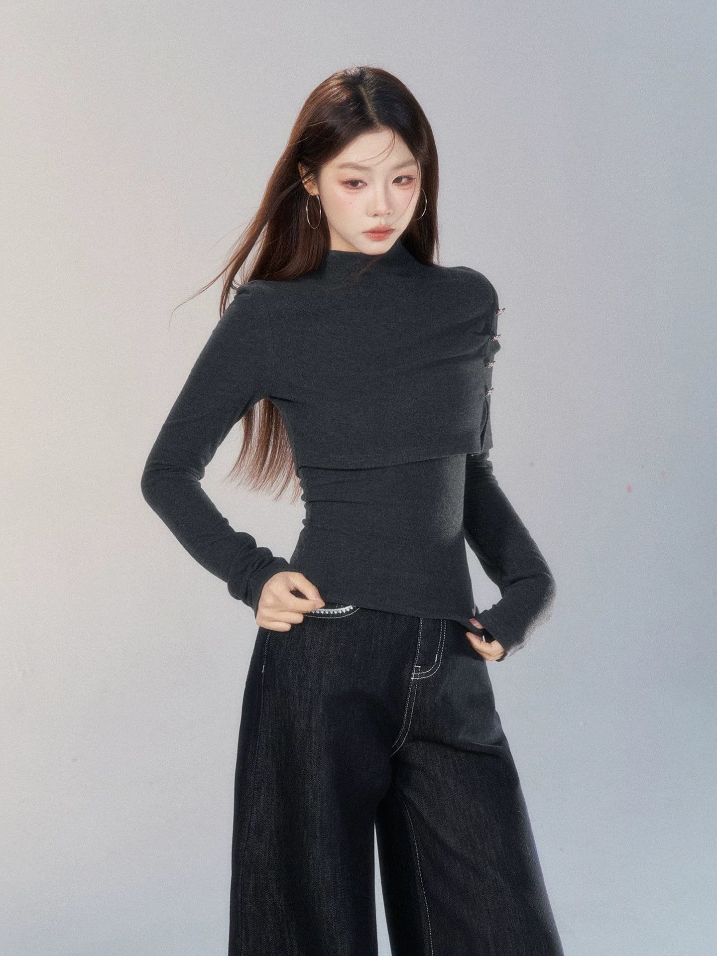 Wildberry Casual Semi-turtleneck Long Sleeve