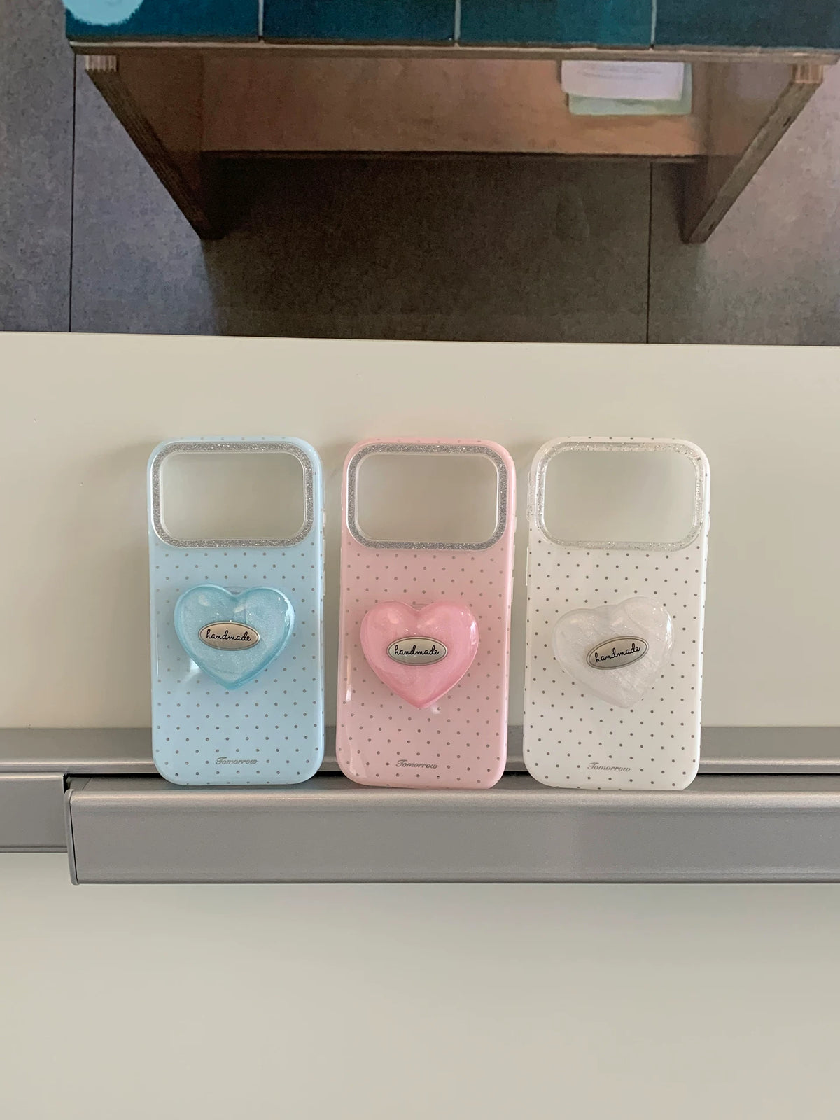 KANO Gentle White Moonlight Polka Dot Heart Case