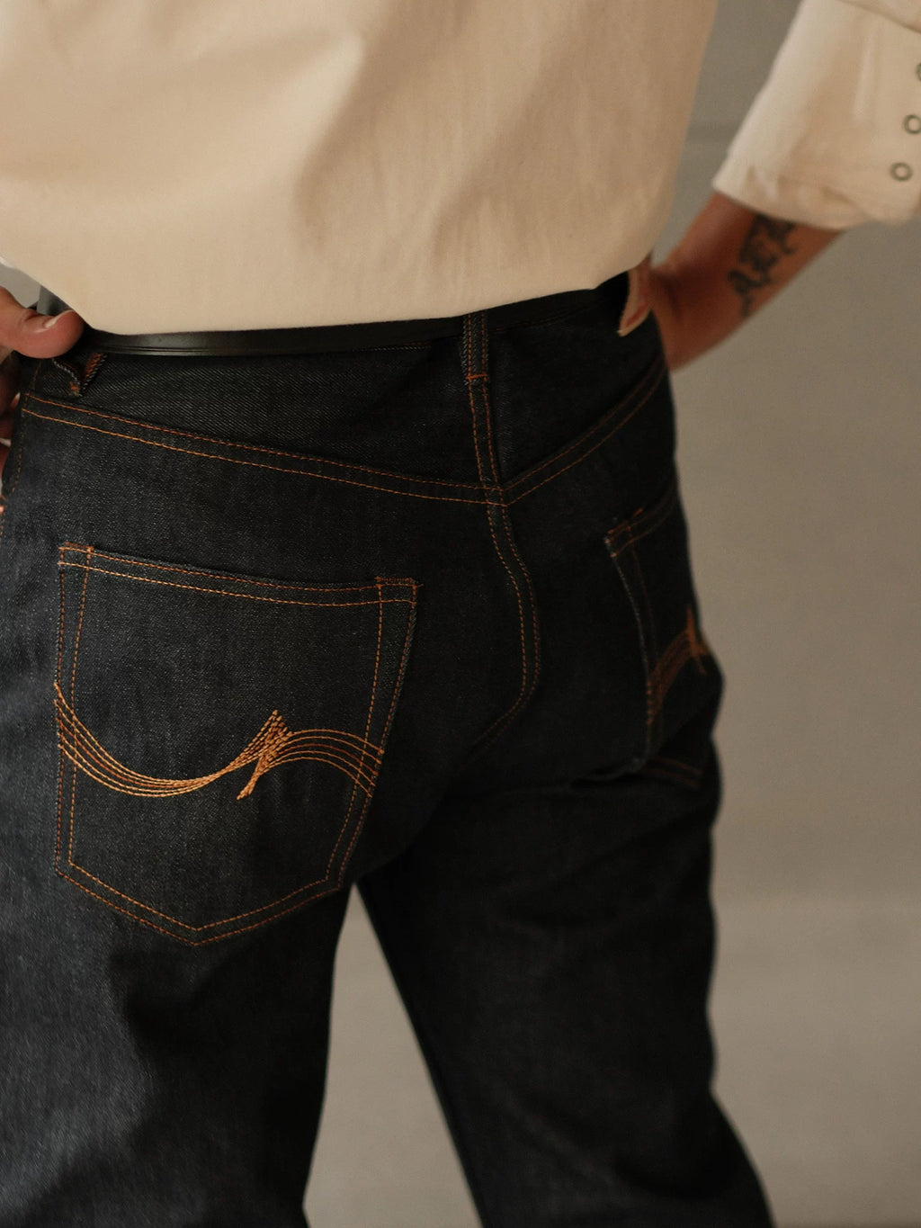 Mbbcar Mid-Rise Straight-Leg Raw Selvedge Jeans