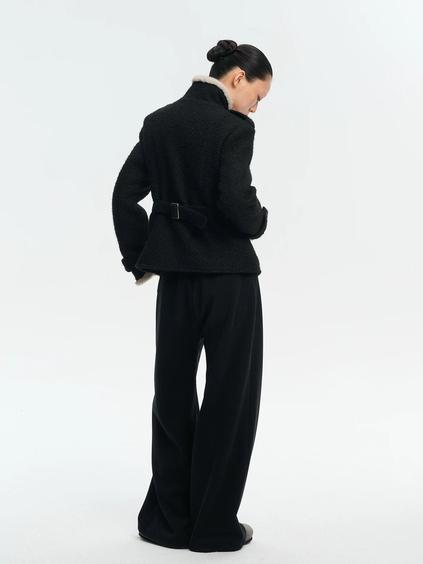 LINY LIBERTY Contrasting Top Stitching Stand-up Collar Woolen Jacket