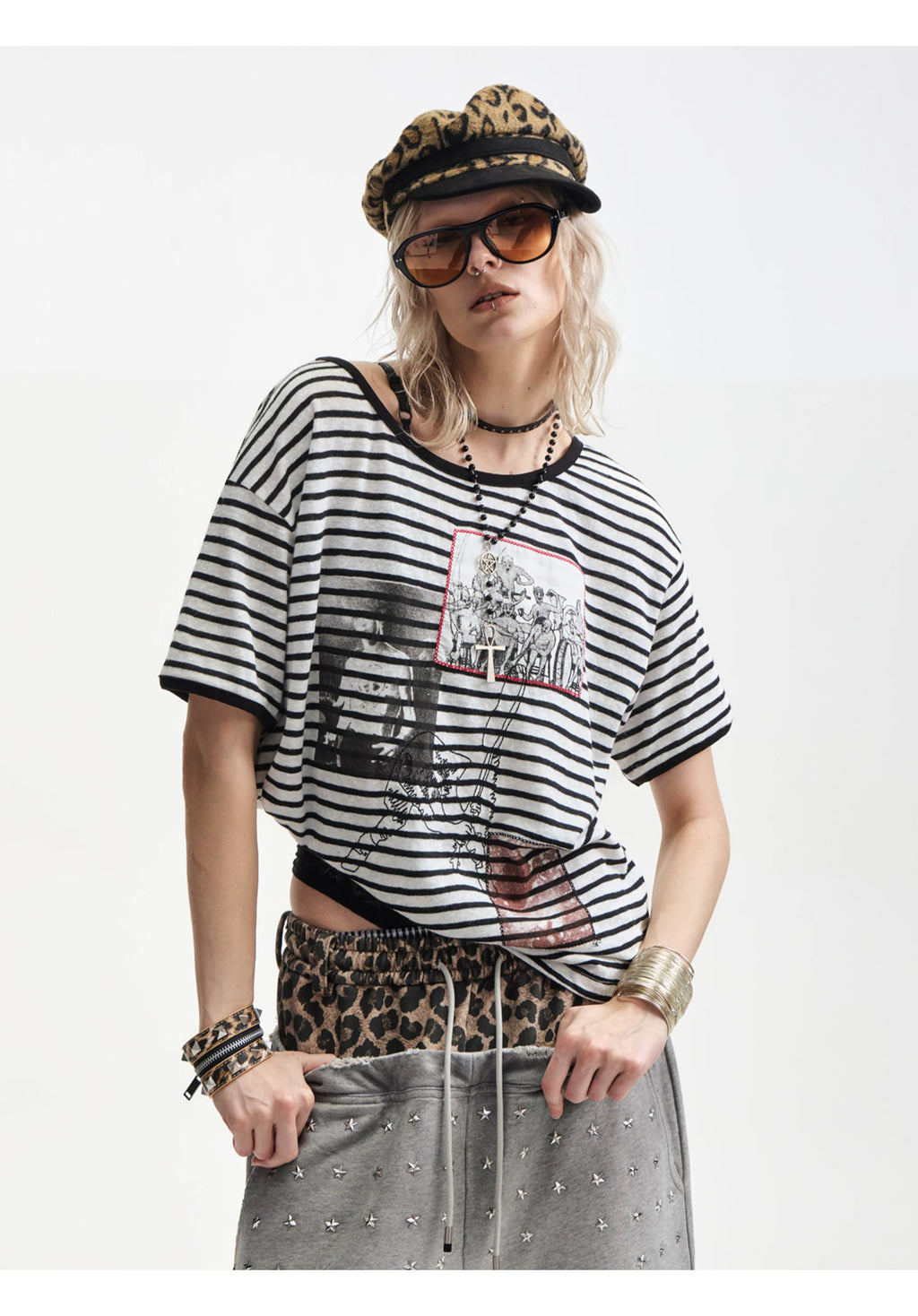 Yemanup Retro Striped Embroidered Applique Printed Versatile Tee