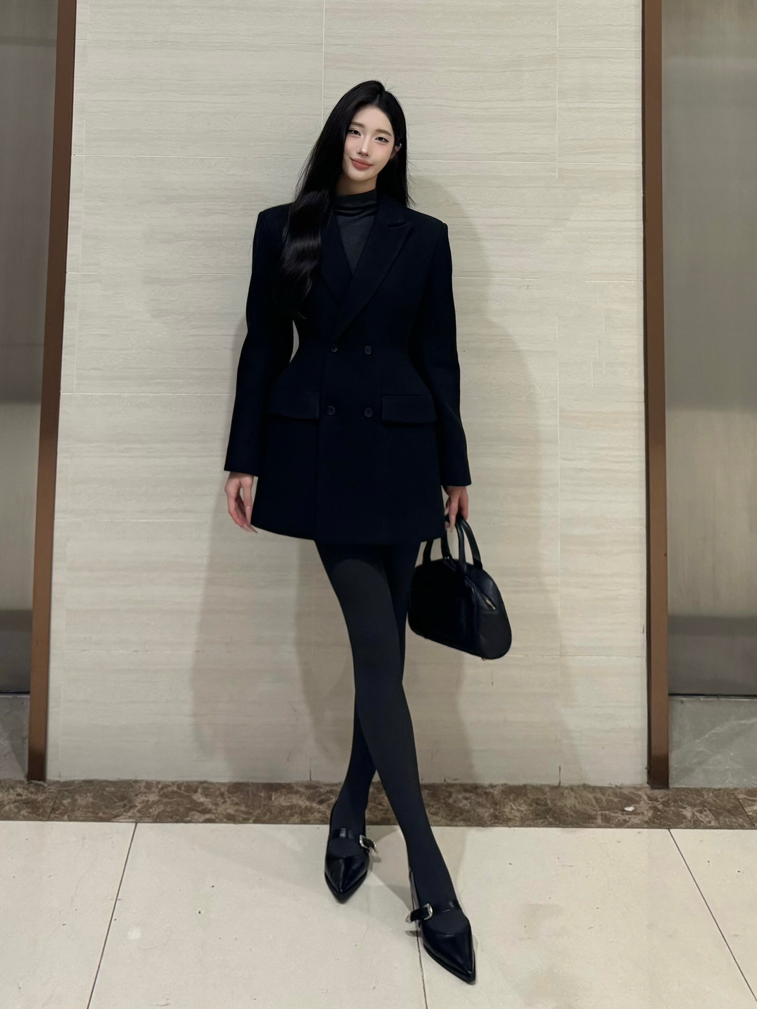 PANPANSTUDIO Minimalist Winter Woolen Slim-fitting and Thin Jacket