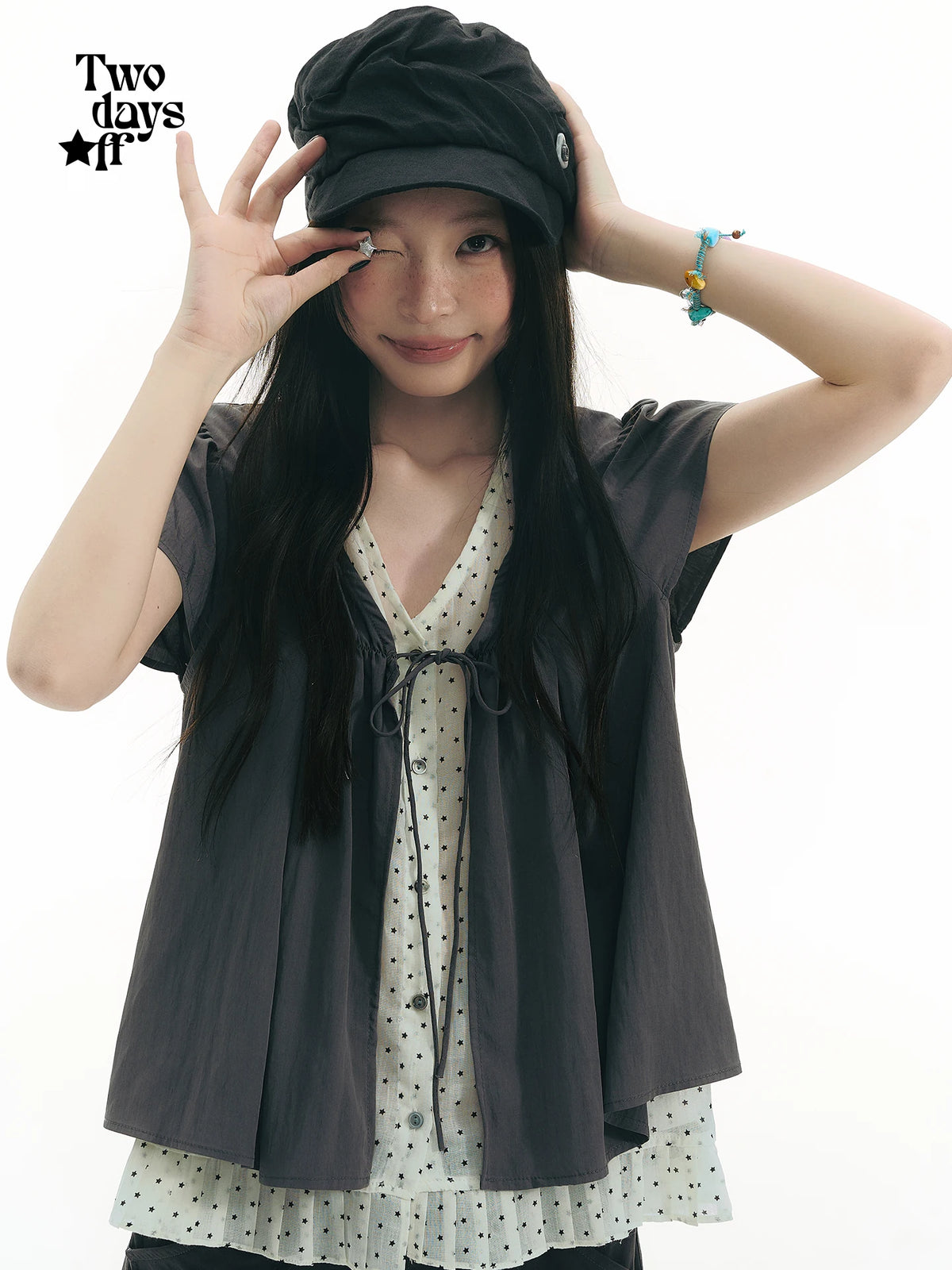 Two days off lab Fake Two-Piece V-Neck Puff Sleeve Breathable Tee
