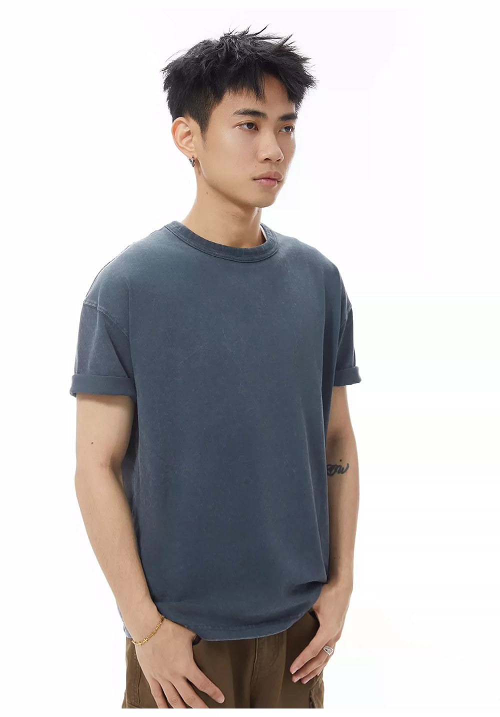 GOODLIVEABLE Old Small Cuff Casual Tee