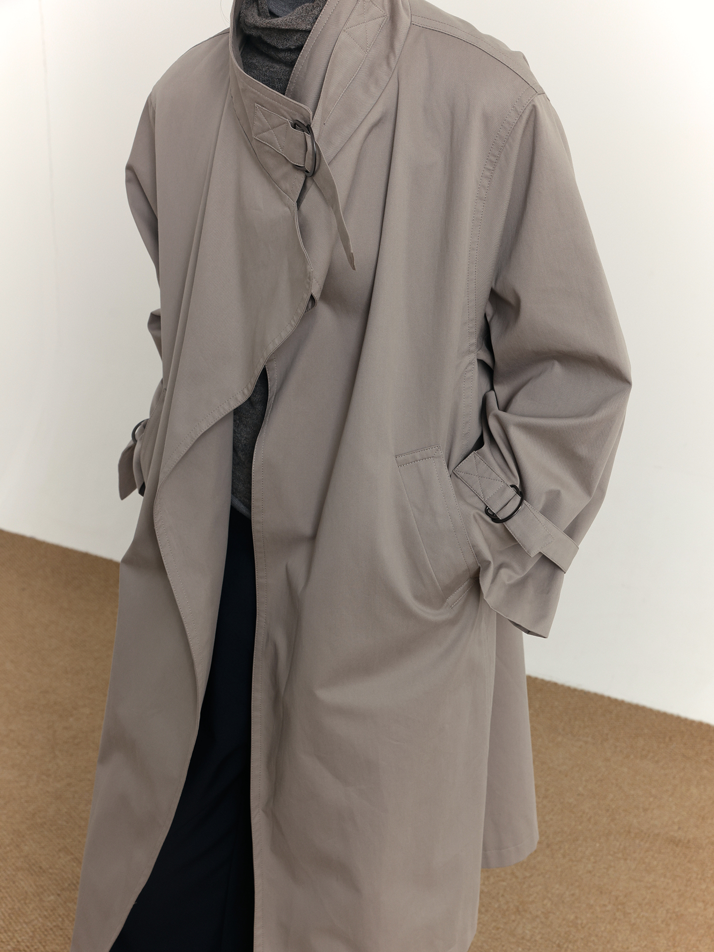 COLN Premium Buckle-free Loose Trench Coat