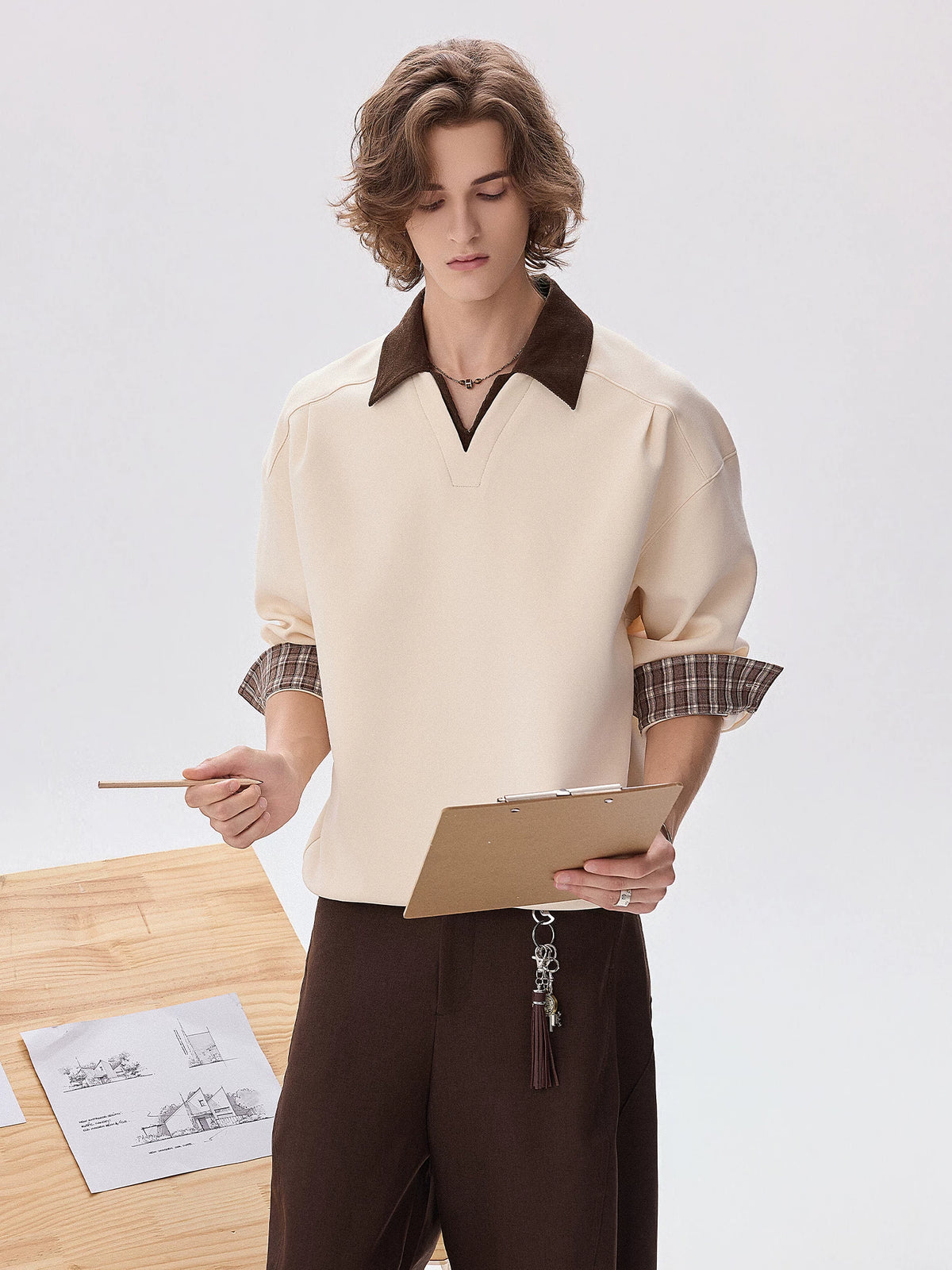 CHOR Two-Tone V-Neck Long-Sleeve Polo Sweatshirt