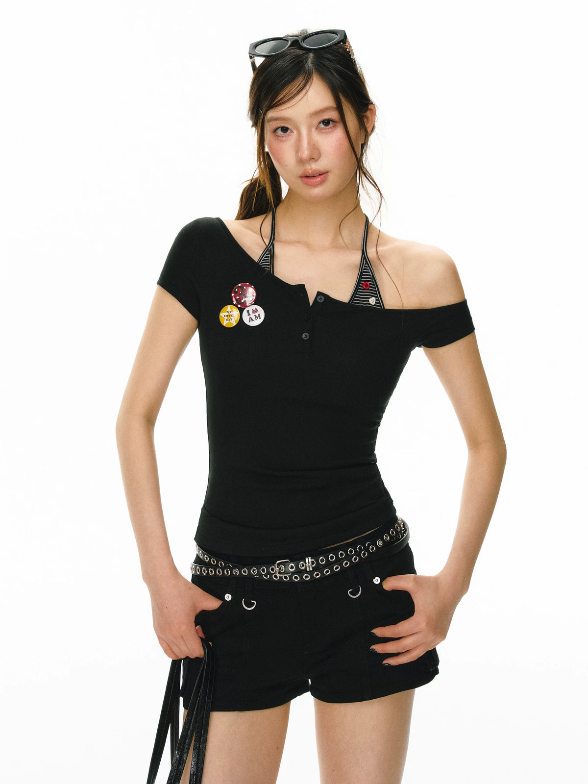 Ariseism Retro Slanted Shoulder Neck Slim Tee