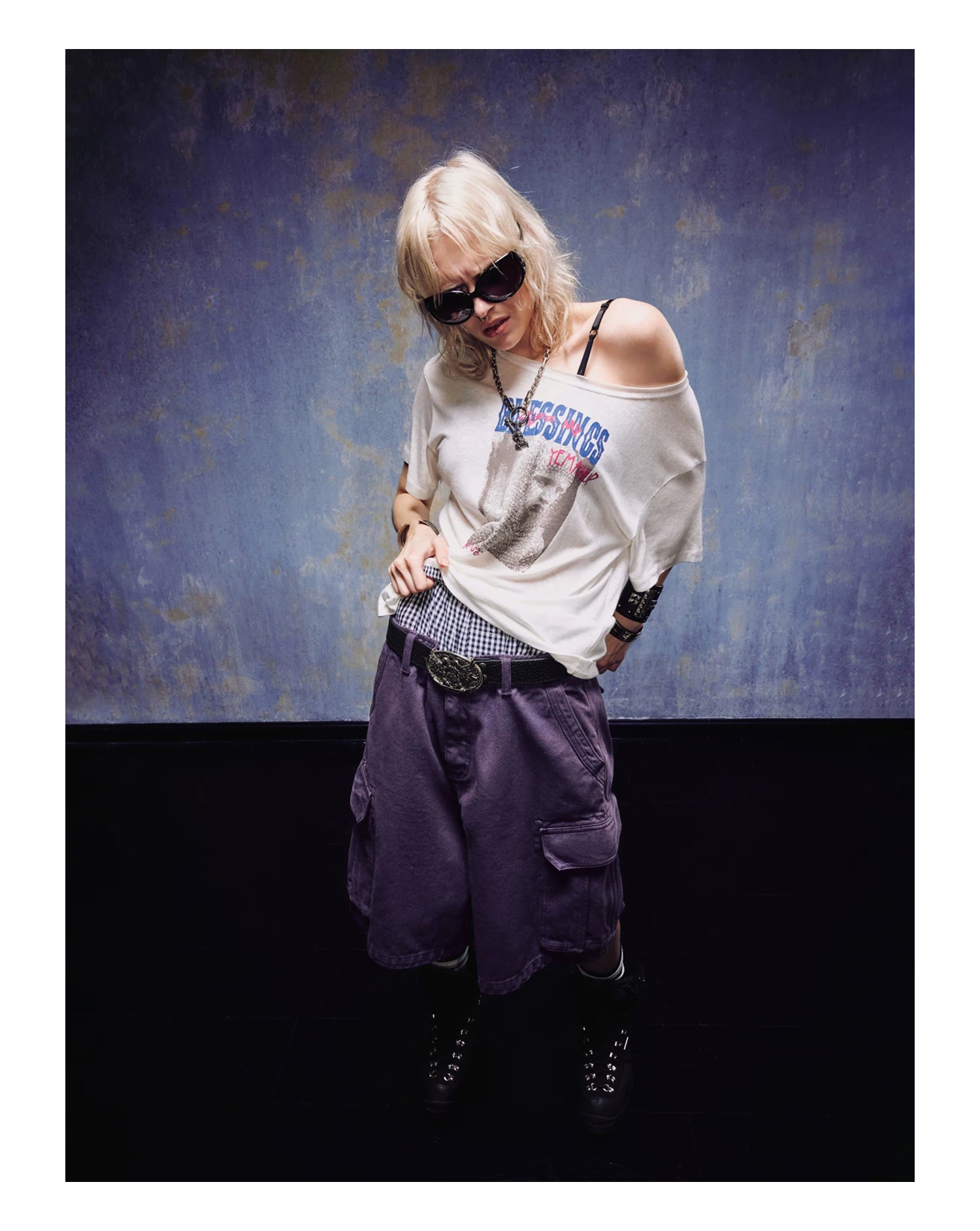 Yemanup Slogan Portrait Print Crew Neck Loose Tee