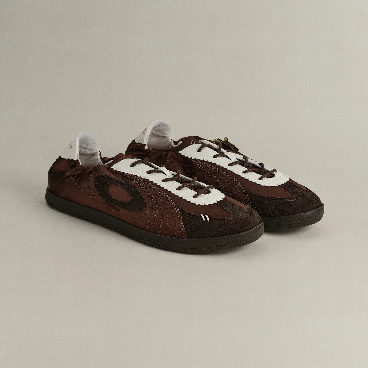 OLD ORDER Leather Lace-Up Round-Toe Derby