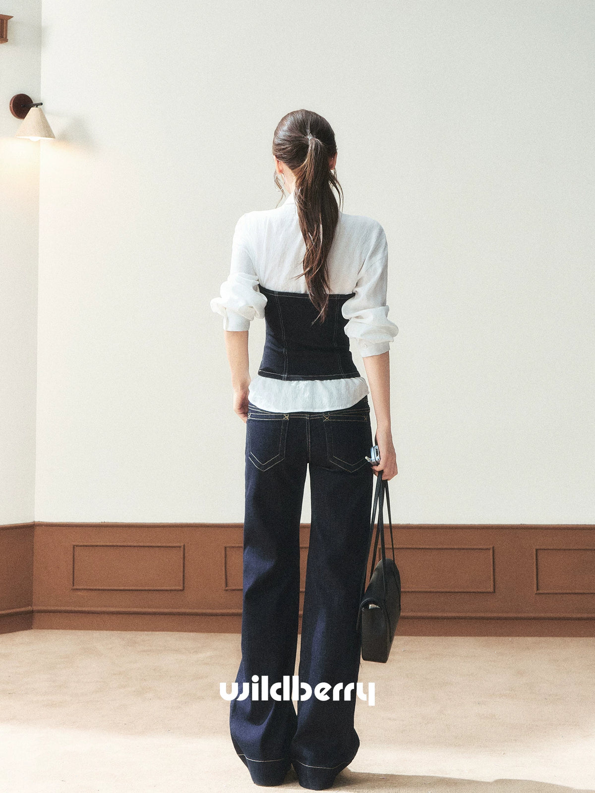 Wildberry White Long-Sleeve Breathable Slim Fit Blouse