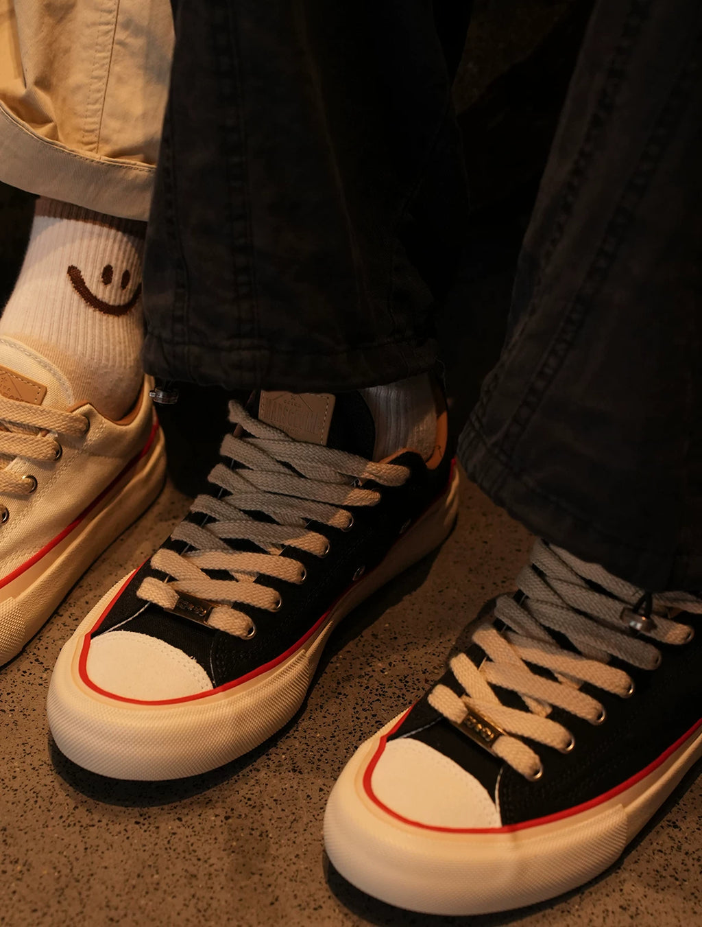 MARS GEOME Men's and Women's Same Trend Board Shoes Wide Version Canvas Shoes