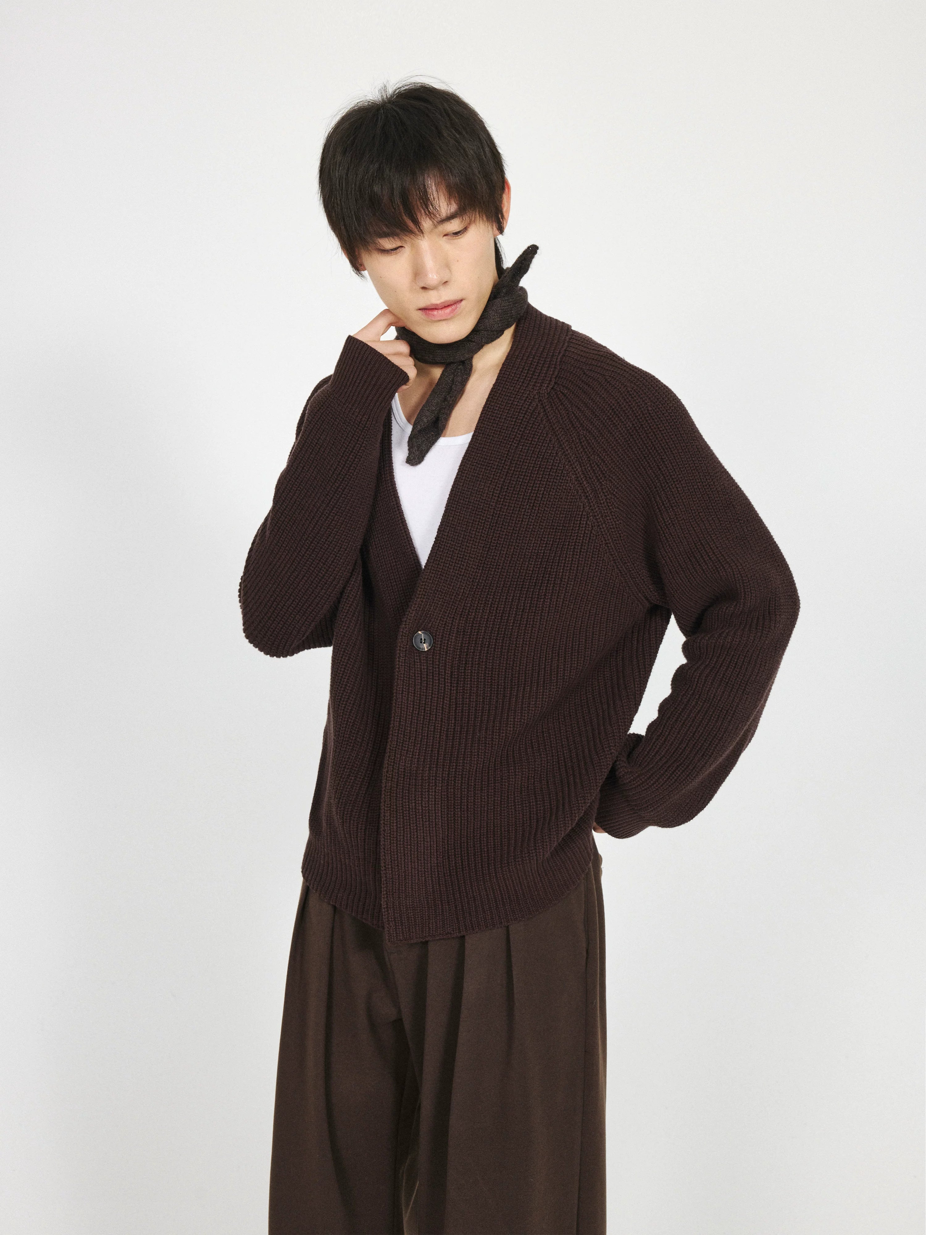 Stay The Night Thick Knit V-neck Sweatercardigan