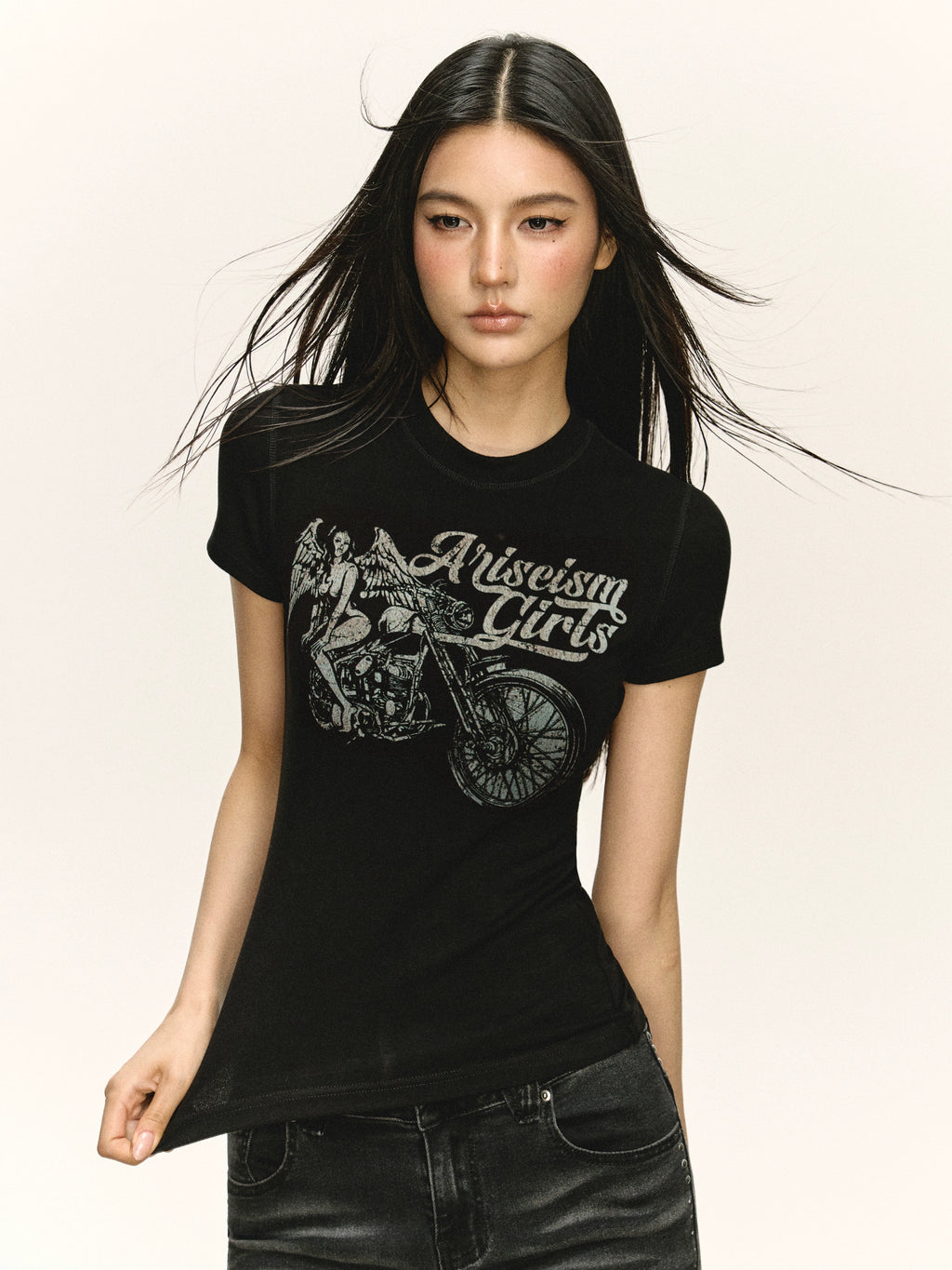 Ariseism Retro Design Slim Tee