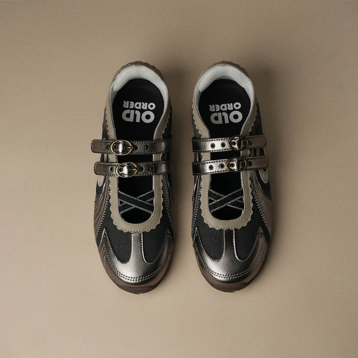 OLD ORDER Microfiber Lace-Up Low-Top Running Sneaker