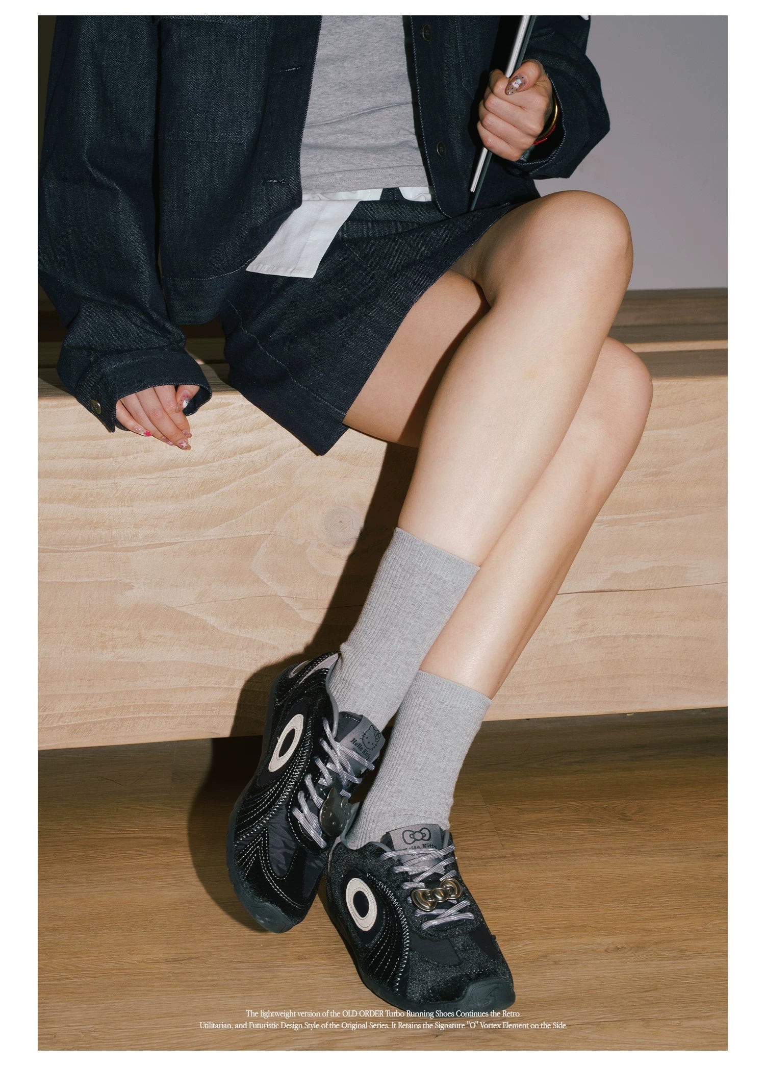 OLD ORDER Hello Kitty Suede Lace-Up Training Sneaker