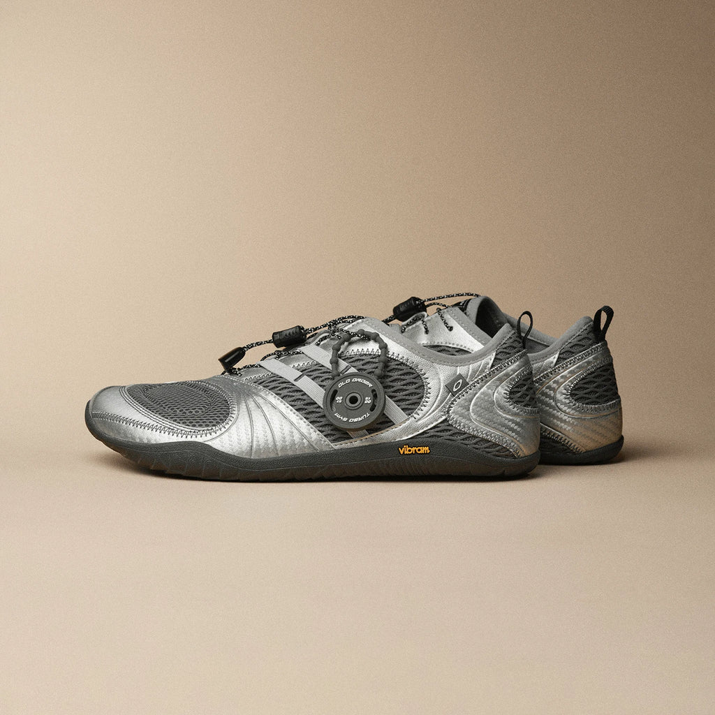 OLD ORDER Mesh Lace-Up Low-Top Sneaker