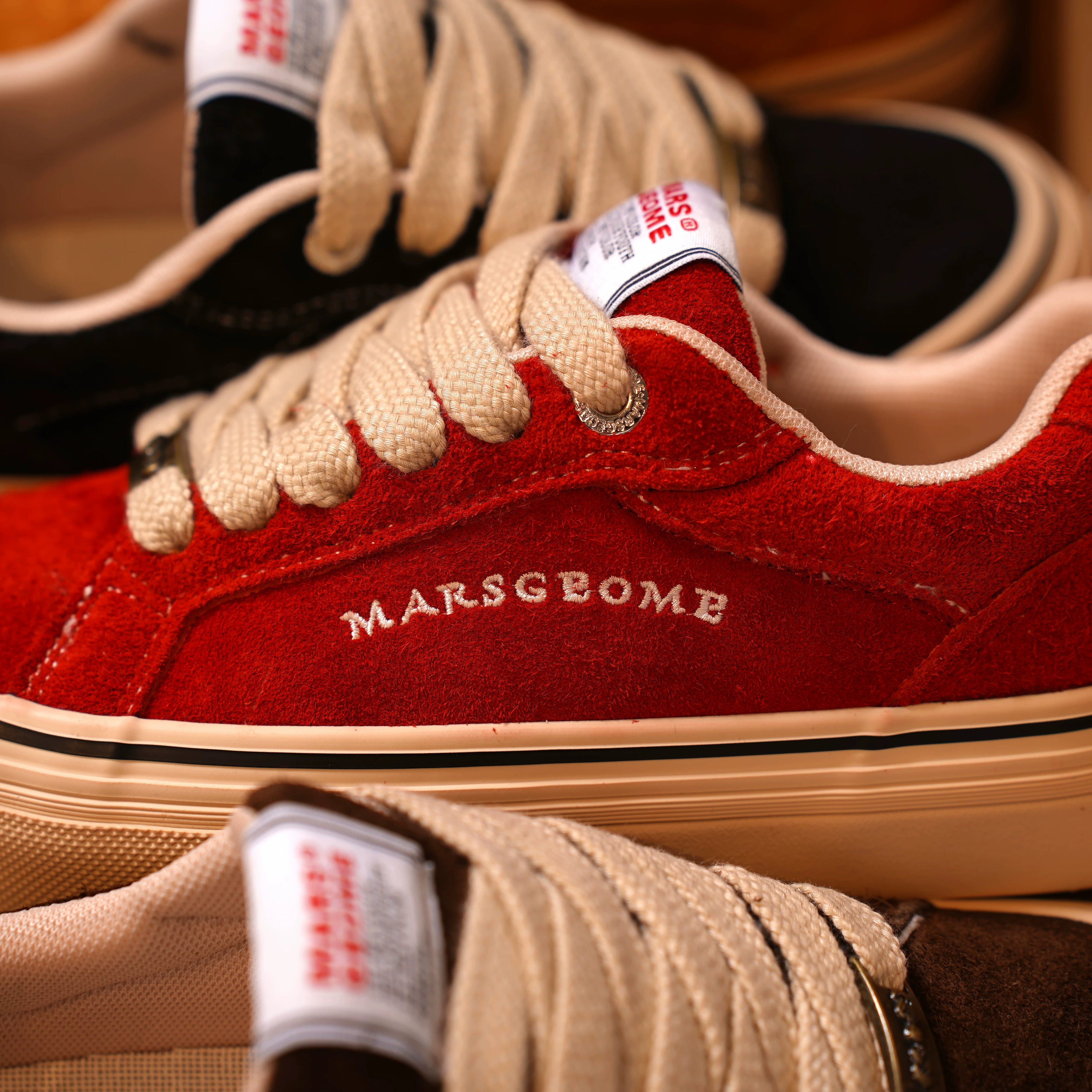 MARS GEOME Beef Suede Retro Versatile Board Shoes
