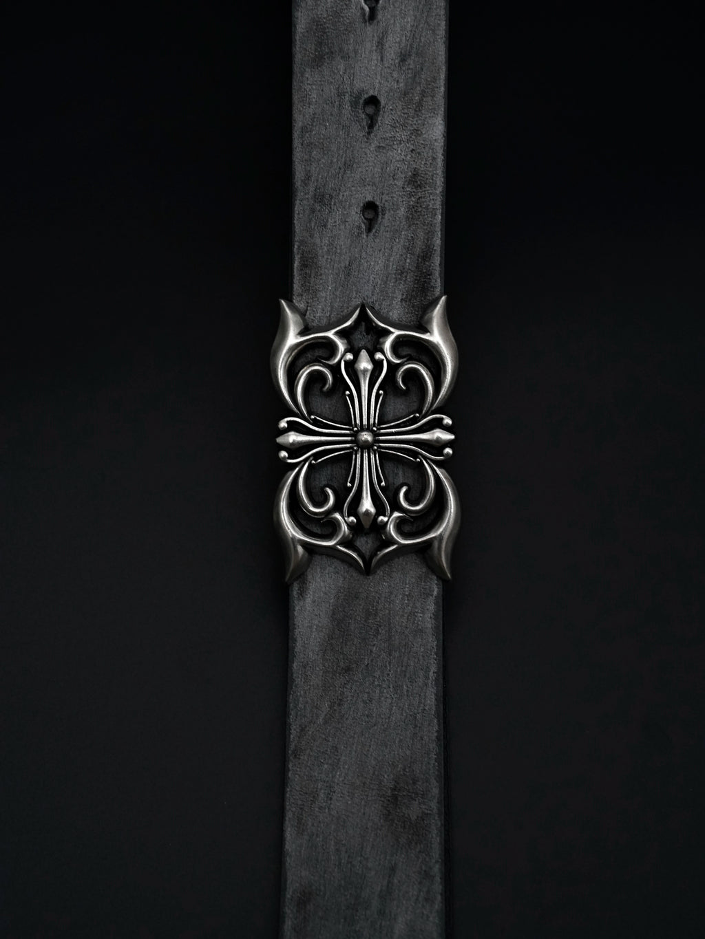 VOWPROGRESS Butterfly Carved Cowhide Belt
