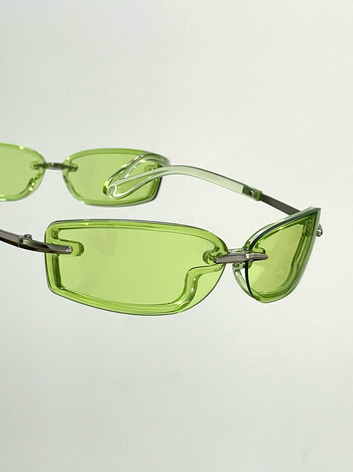 Salty gummy Frameless Pilot Retro Sunglasses