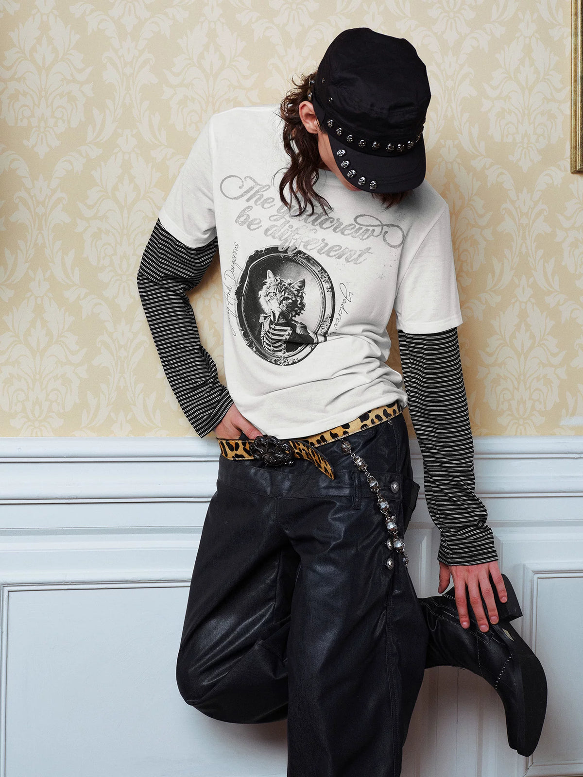 YADcrew Napoleon Selkirk Striped 400g Loose Long-Sleeve Tee
