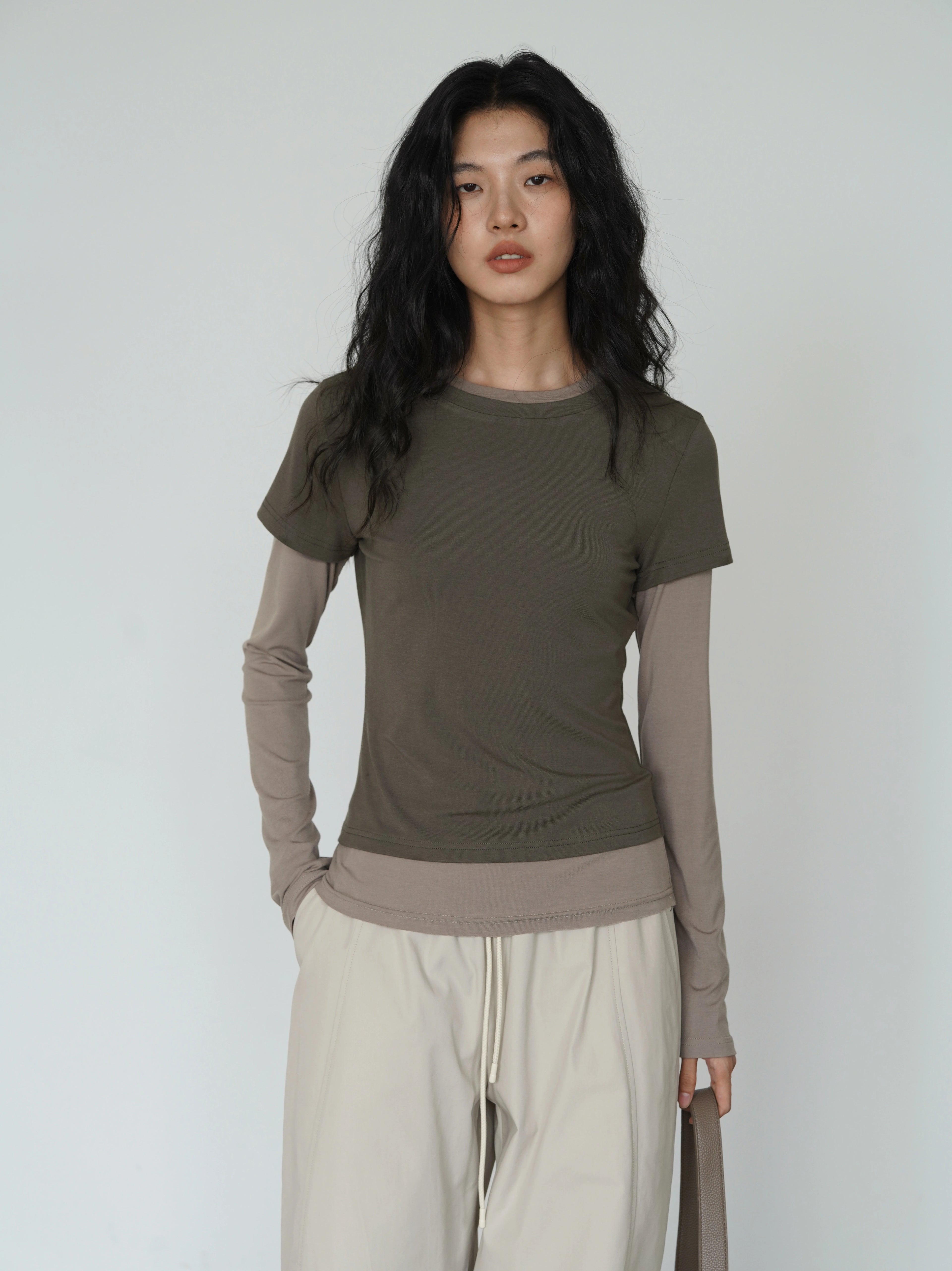 EIGHTHMONTH Contrast Fake Two-piece Versatile Splicing Long Sleeve